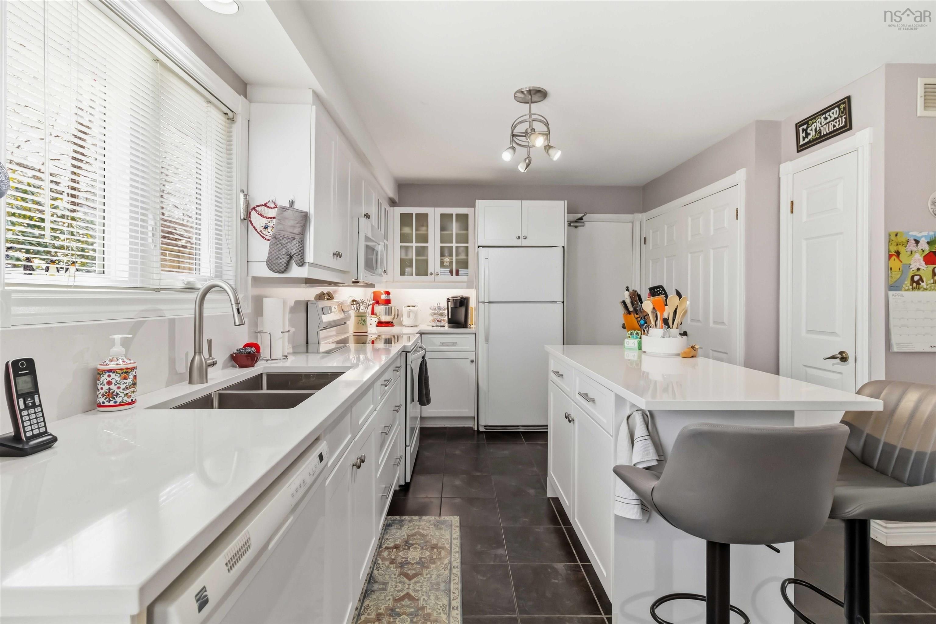 198 Cresthaven Drive, Halifax, NS (MLS 202606649)