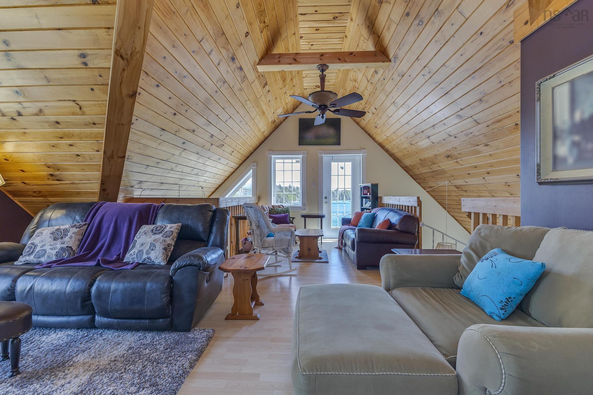 $725,000.00: 344 Hart Lake Road, Hart Lake