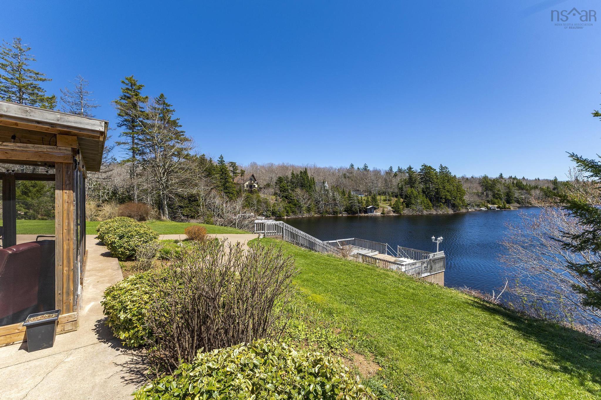$725,000.00: 344 Hart Lake Road, Hart Lake