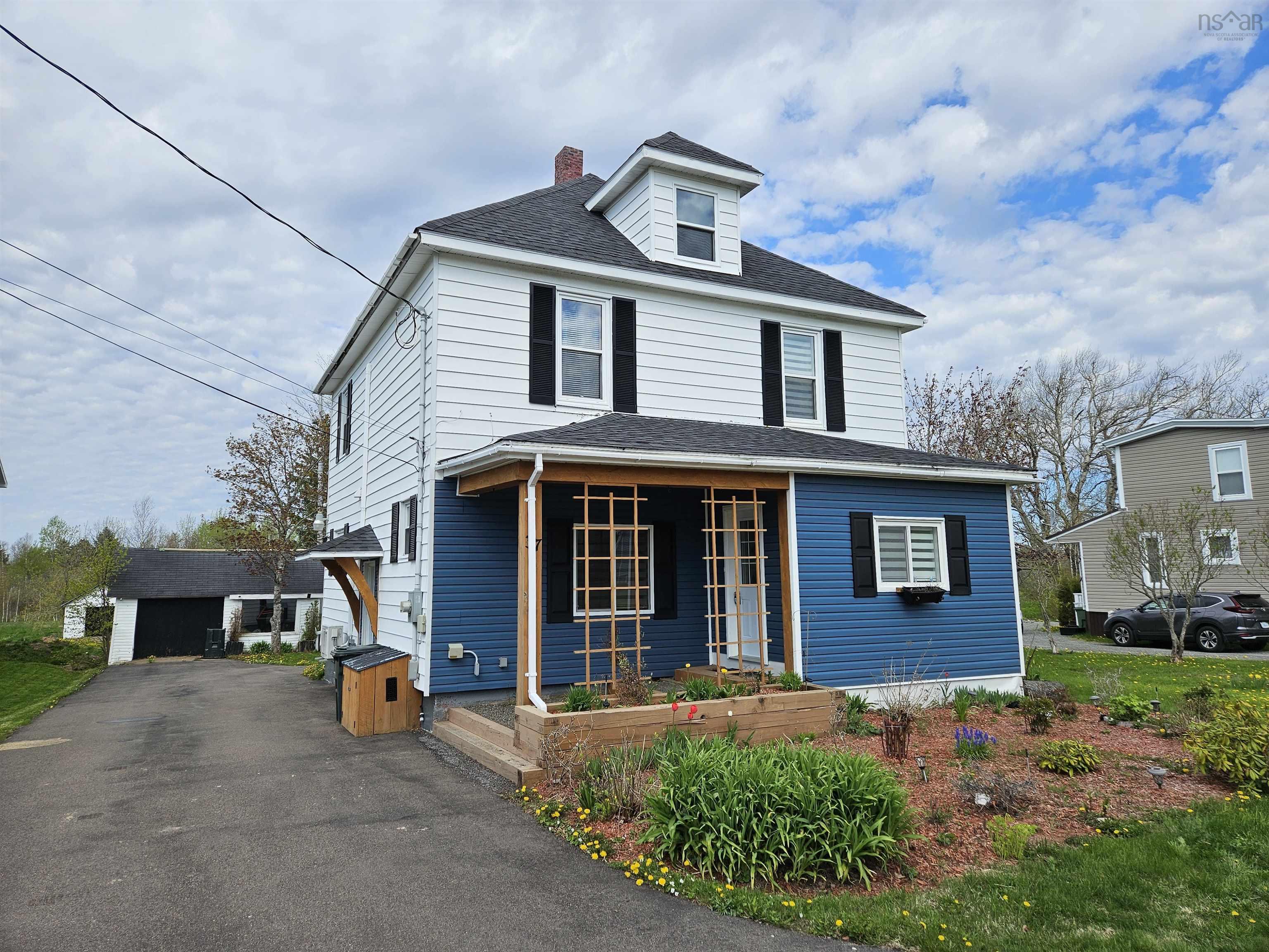 $328,000.00: 37 Morris Street, Springhill