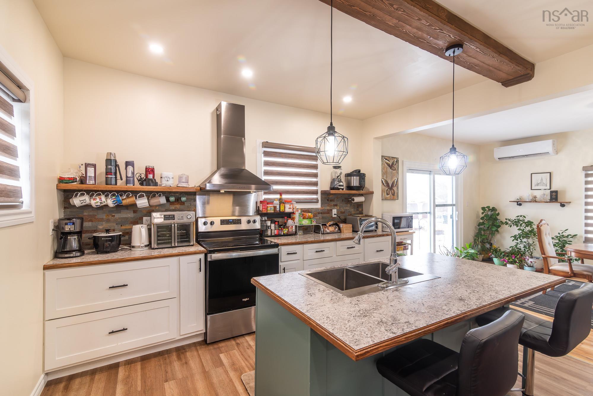 $328,000.00: 37 Morris Street, Springhill