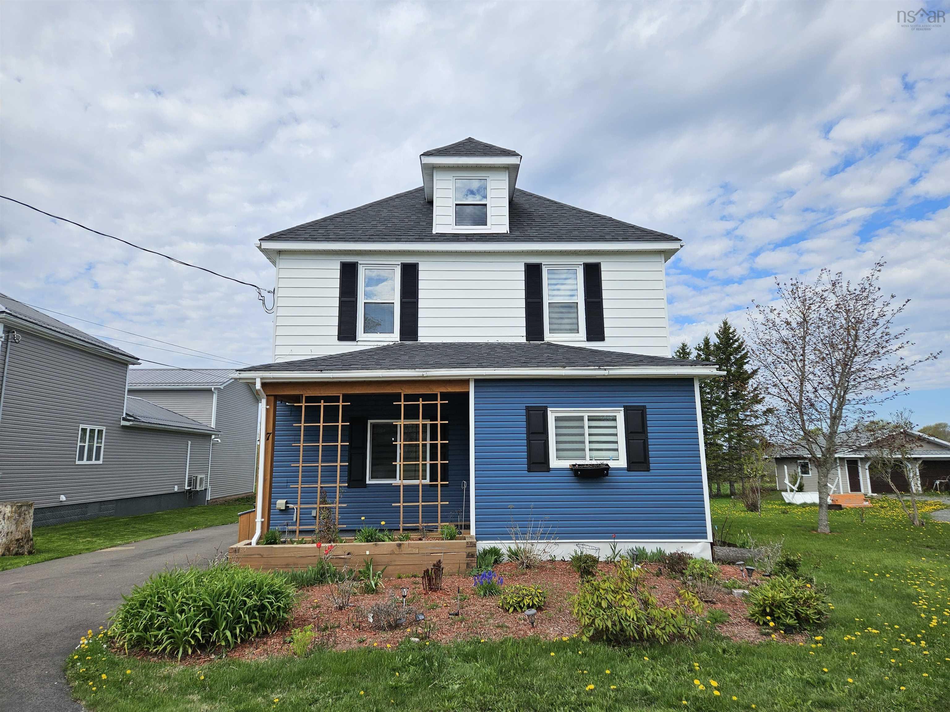 $328,000.00: 37 Morris Street, Springhill
