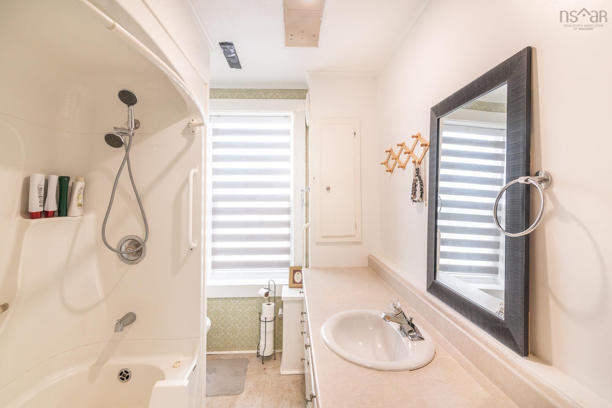 $328,000.00: 37 Morris Street, Springhill