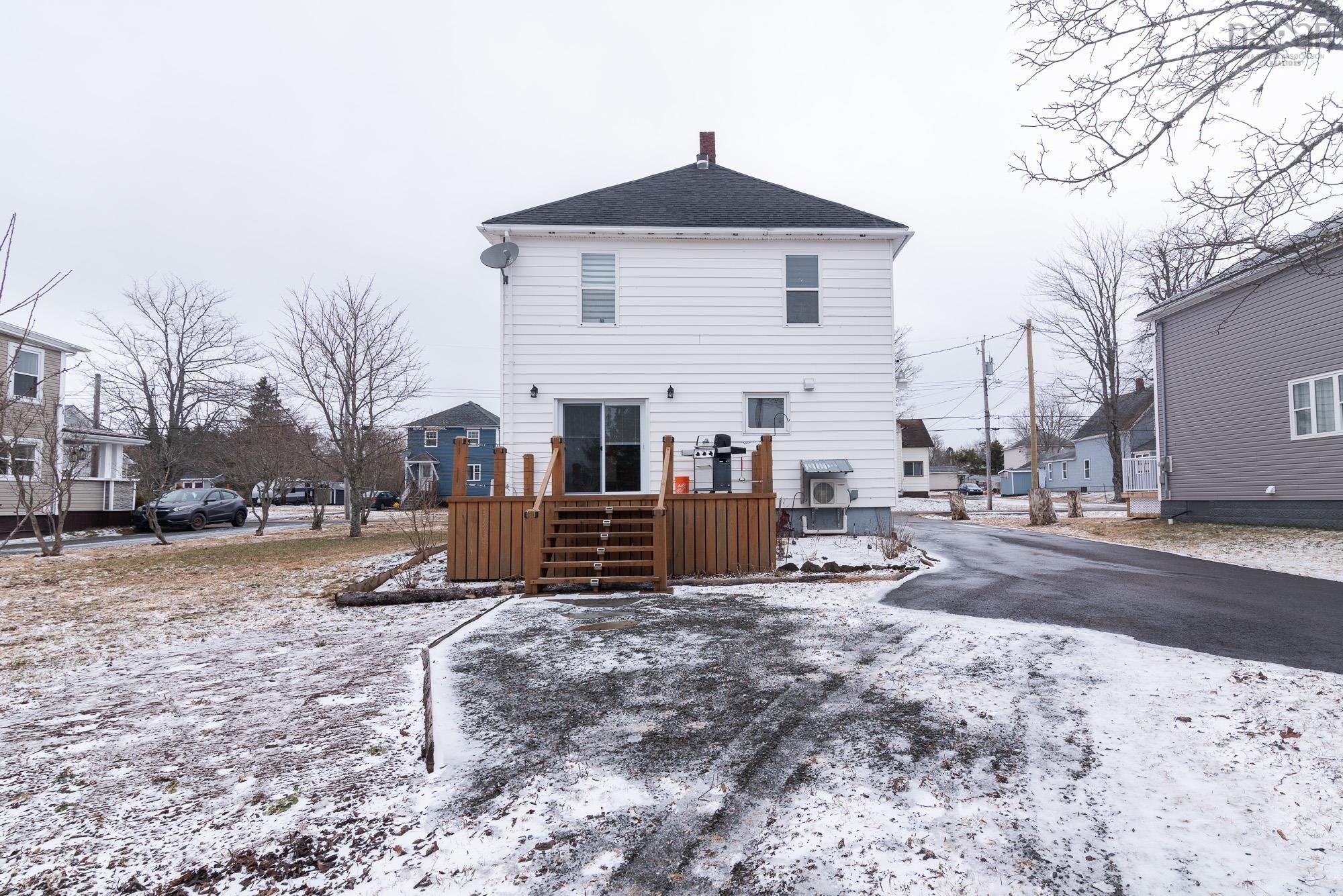 $328,000.00: 37 Morris Street, Springhill