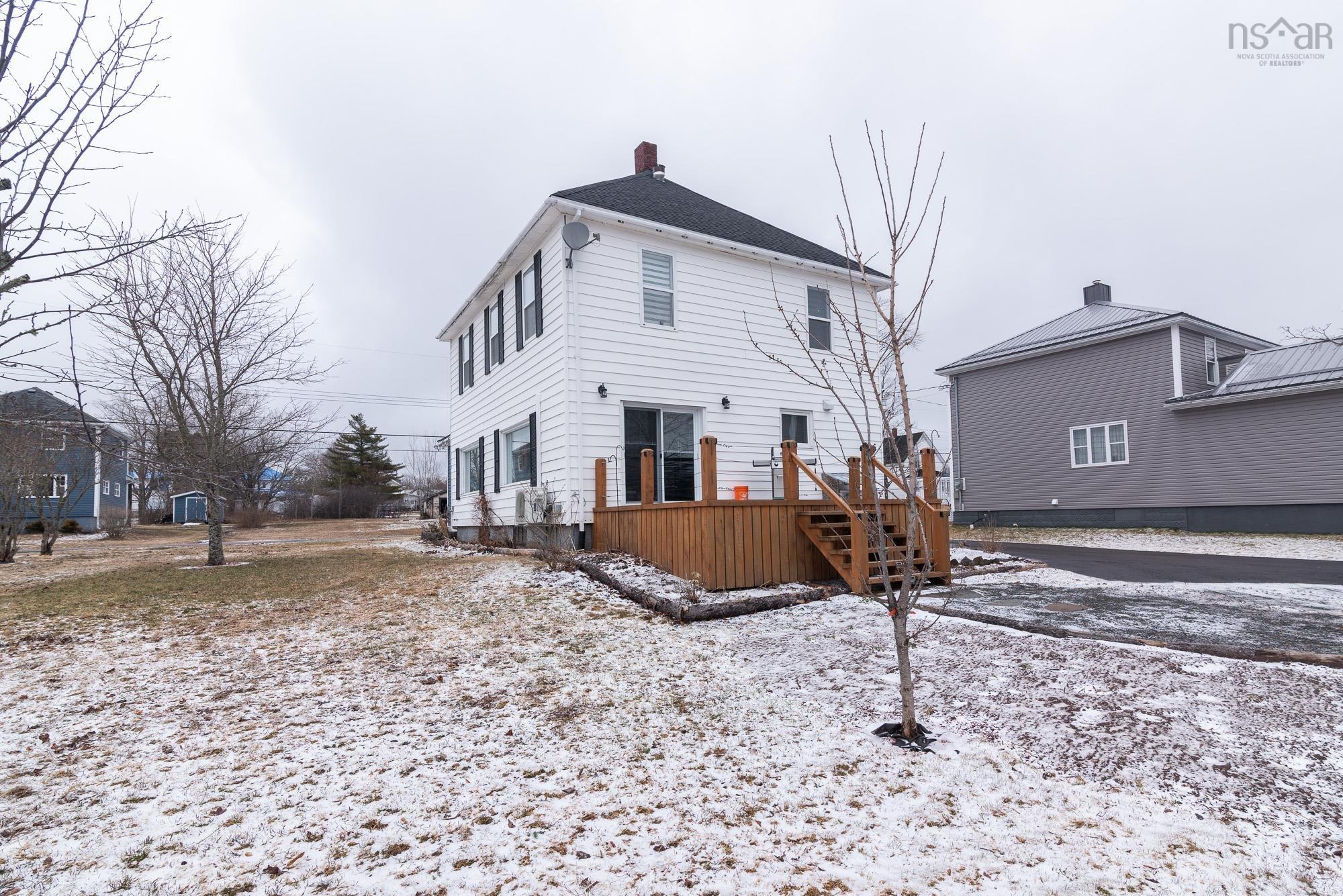 $328,000.00: 37 Morris Street, Springhill