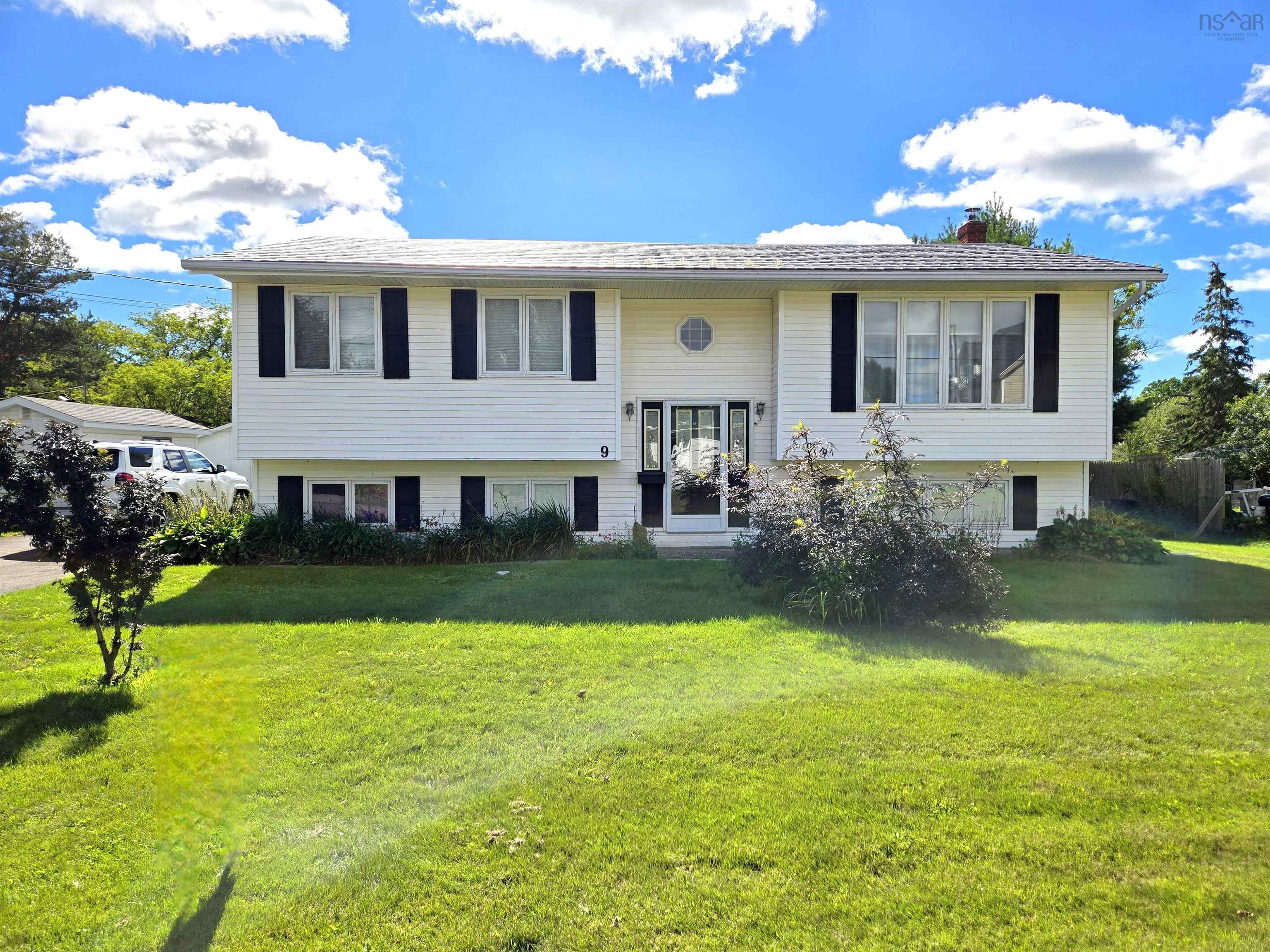 9 Patterson Street, Amherst, NS (MLS 202606657)