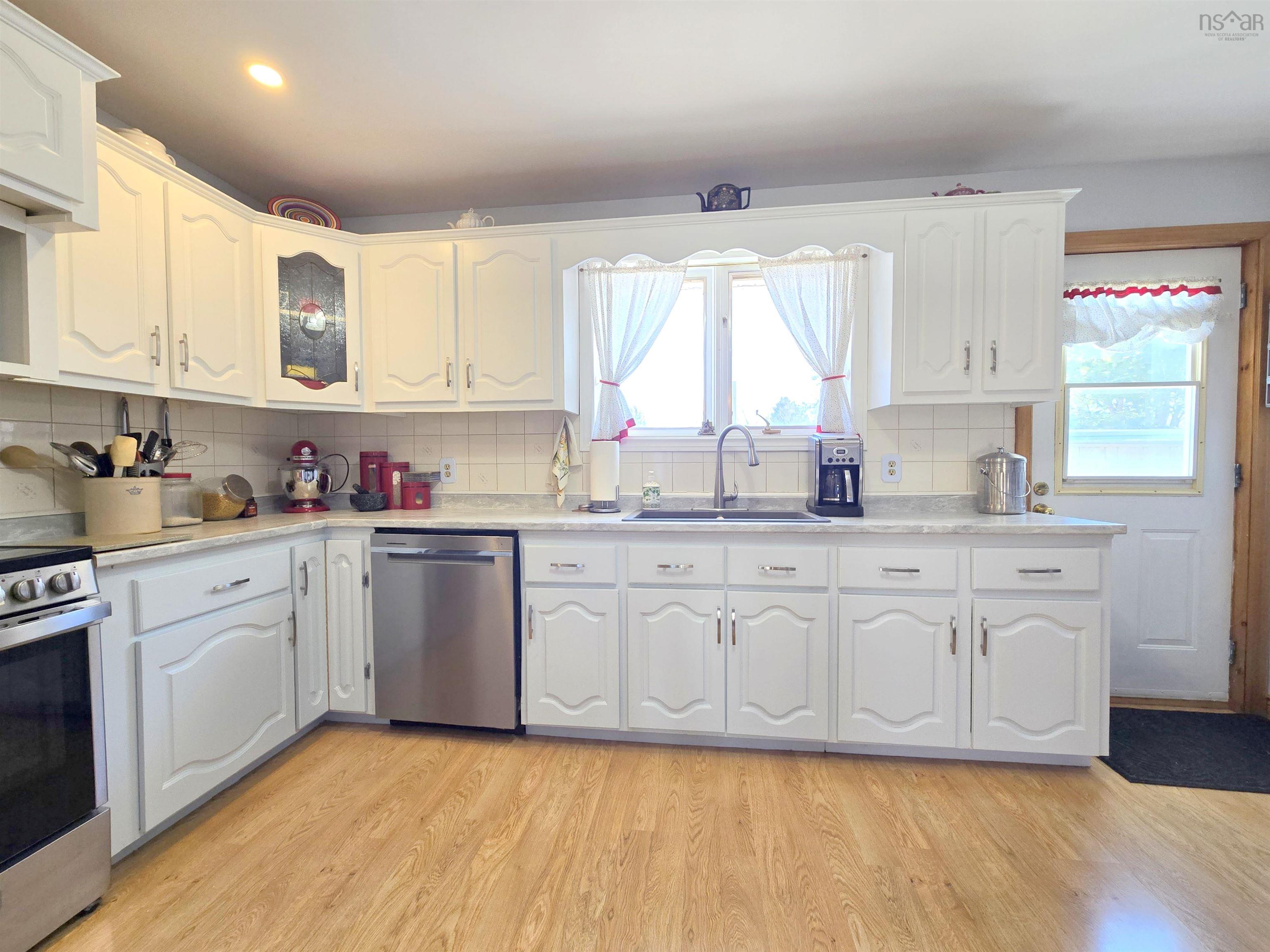 $349,900.00: 9 Patterson Street, Amherst