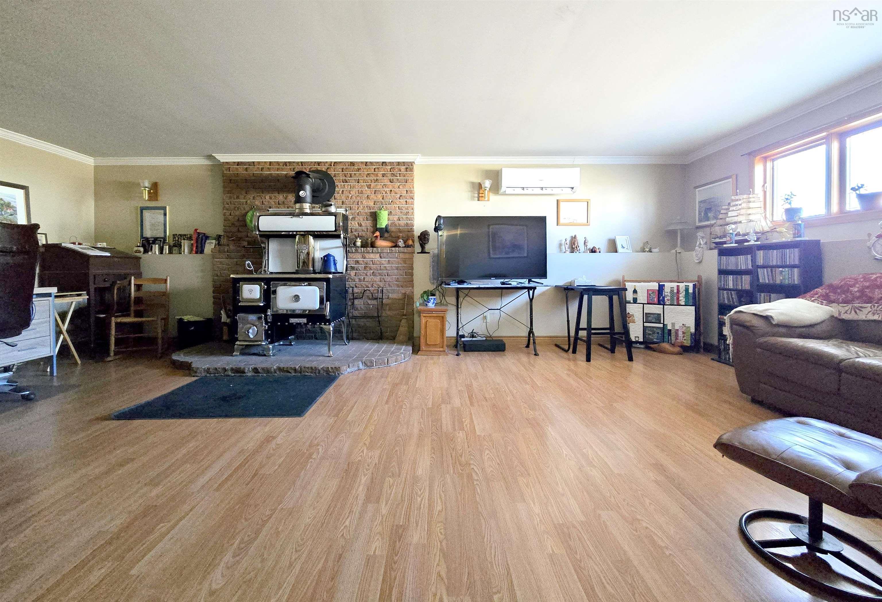 $349,900.00: 9 Patterson Street, Amherst