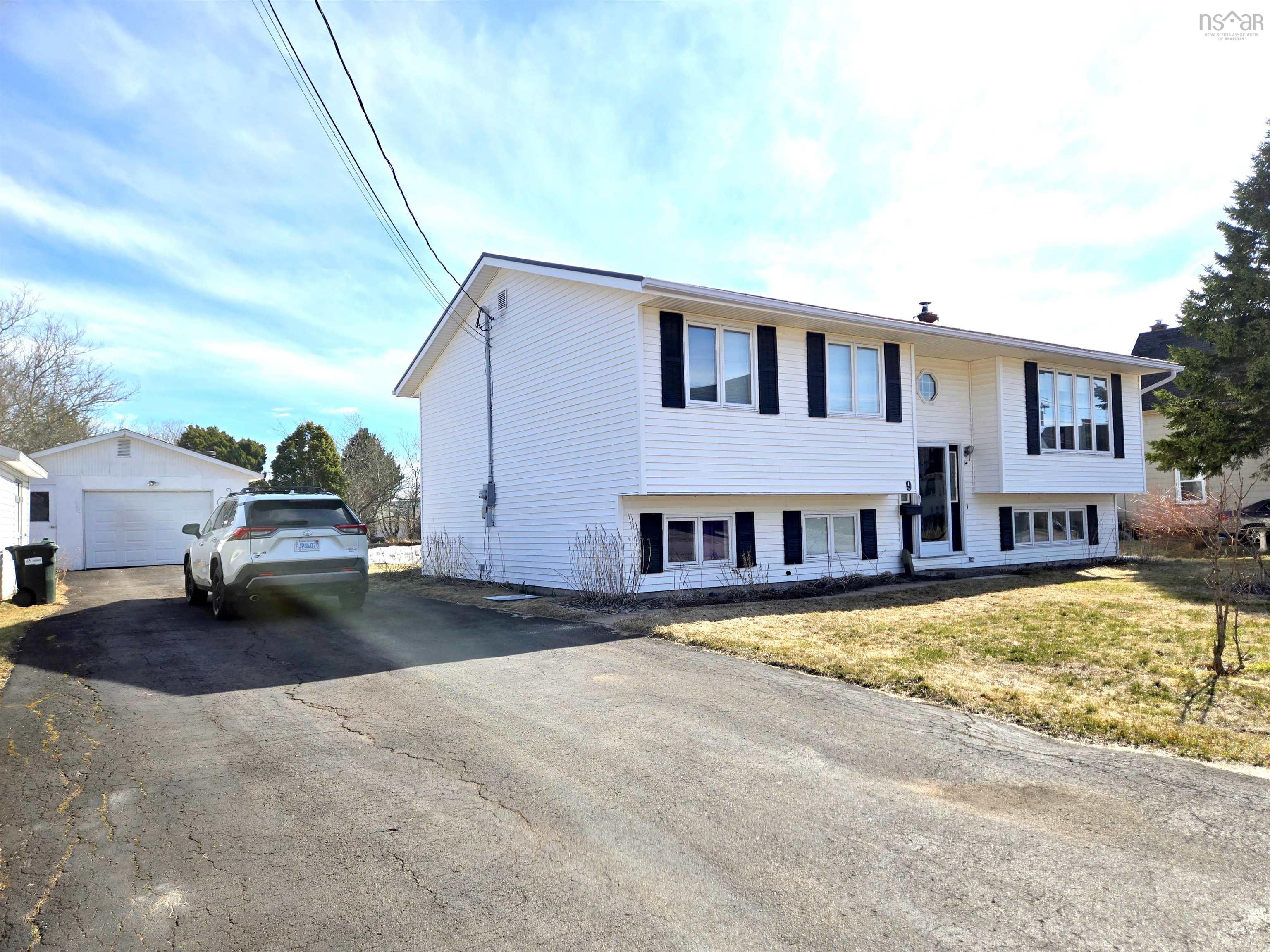 $349,900.00: 9 Patterson Street, Amherst