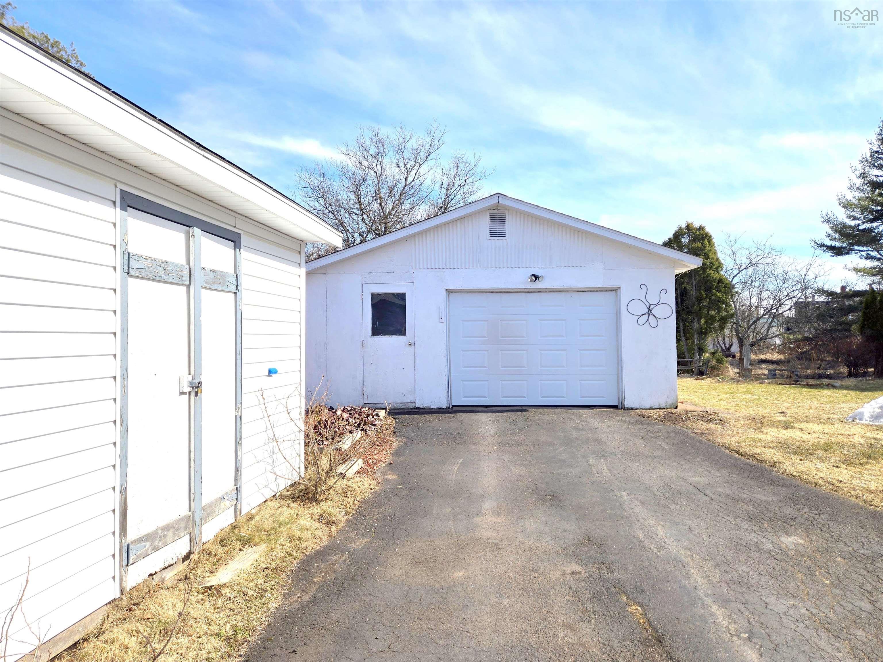 $349,900.00: 9 Patterson Street, Amherst