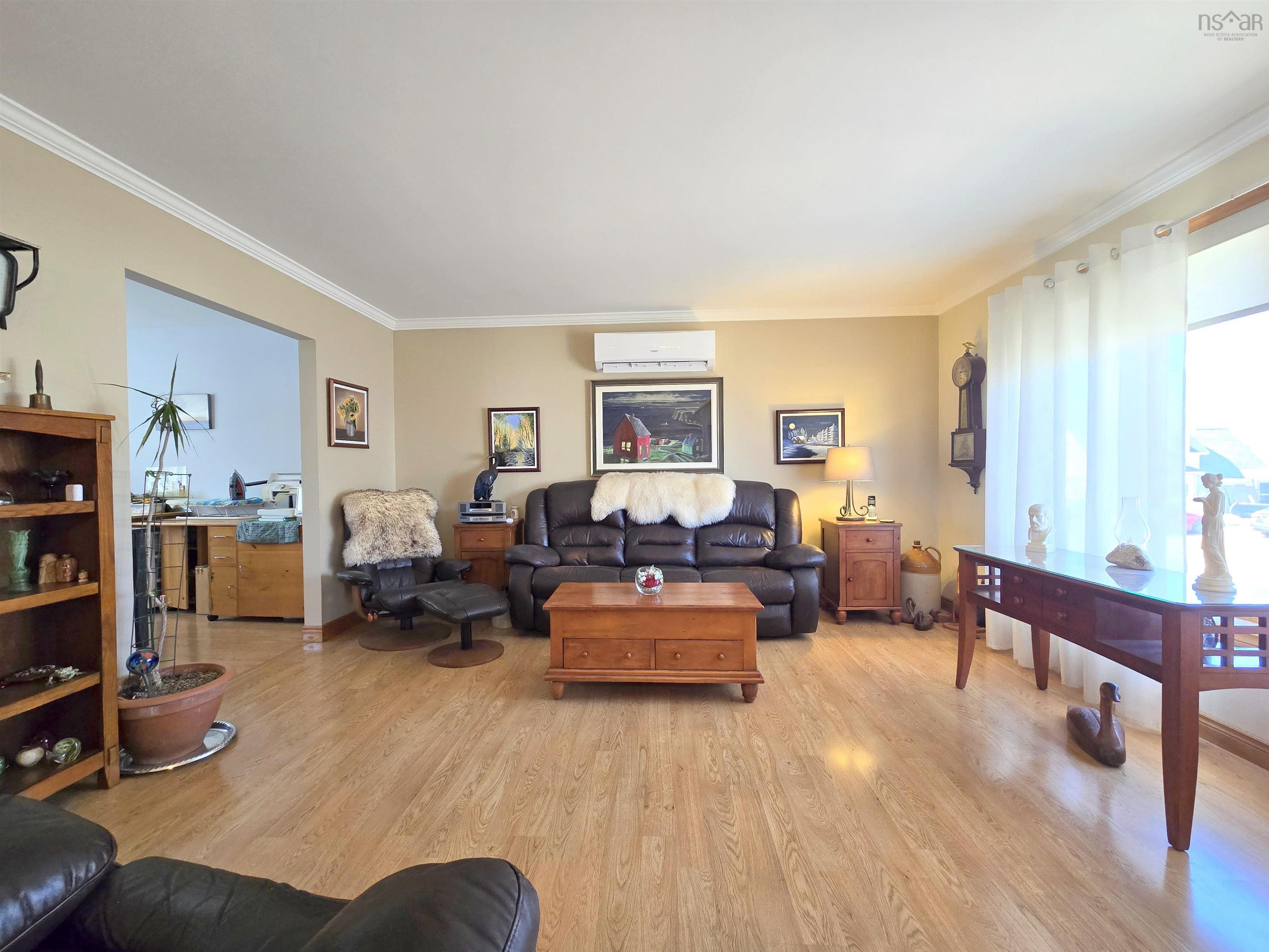 $349,900.00: 9 Patterson Street, Amherst