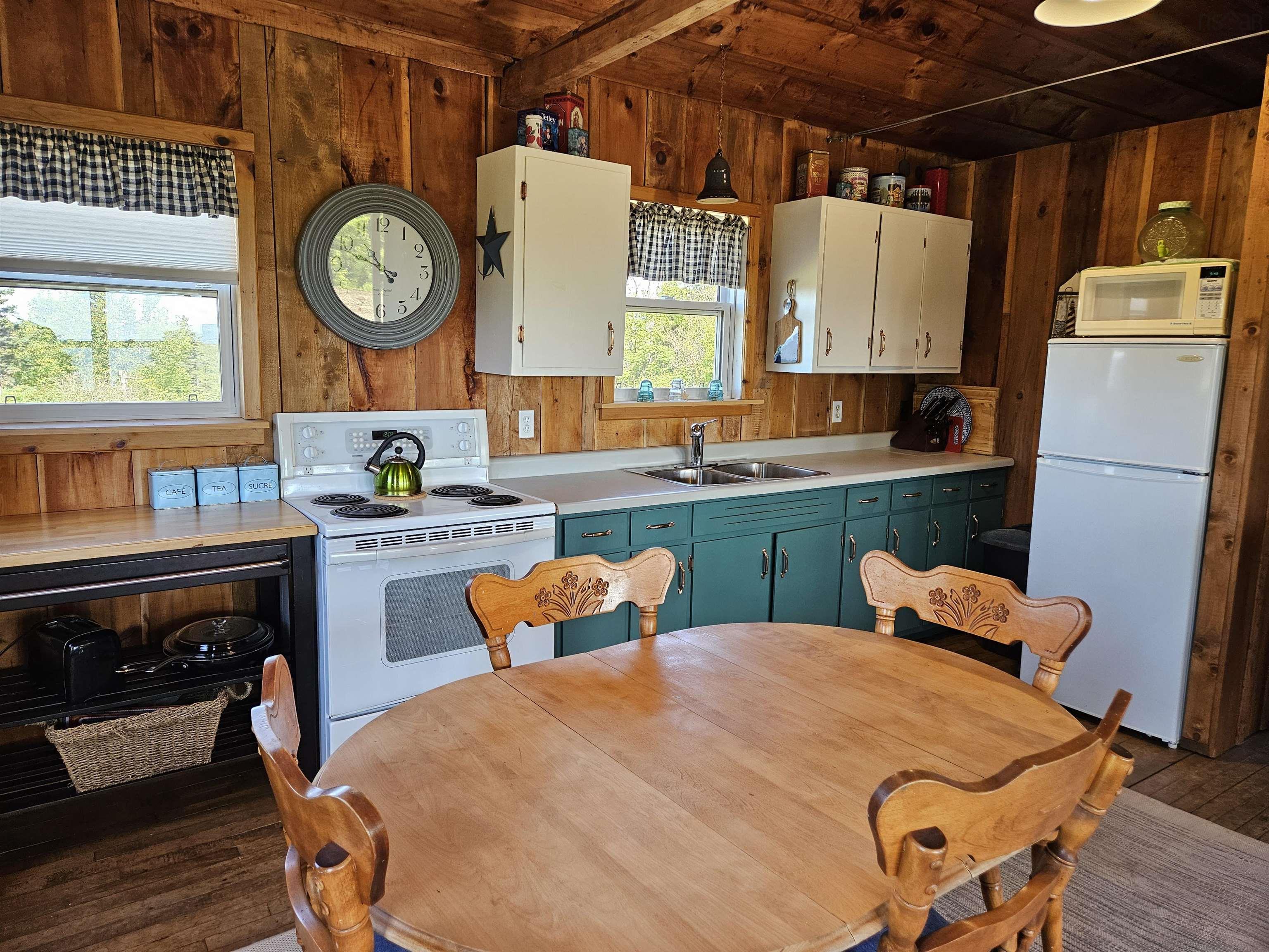 $279,900.00: 4 Ridgeview Lane, Greenhill