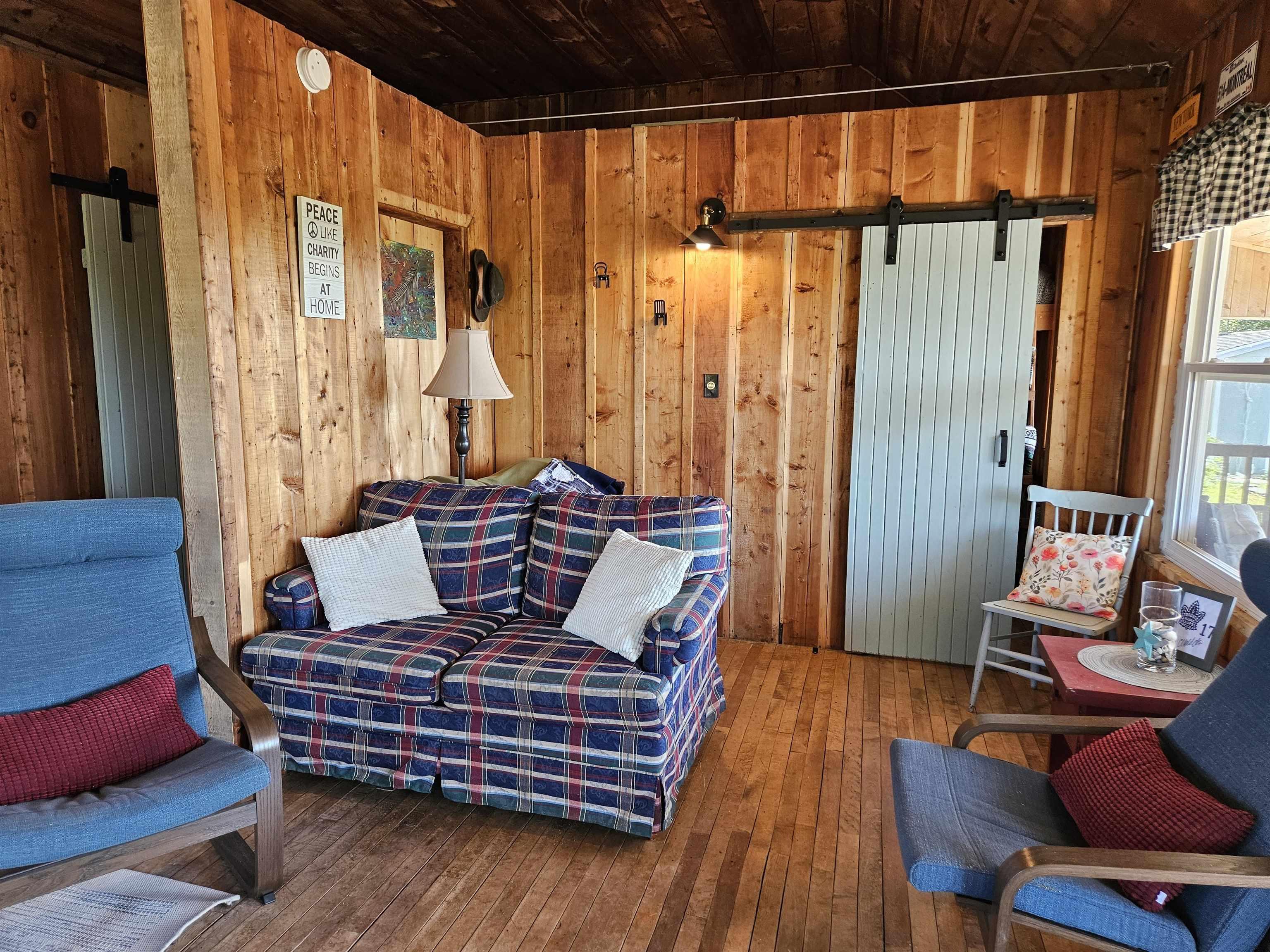 $279,900.00: 4 Ridgeview Lane, Greenhill