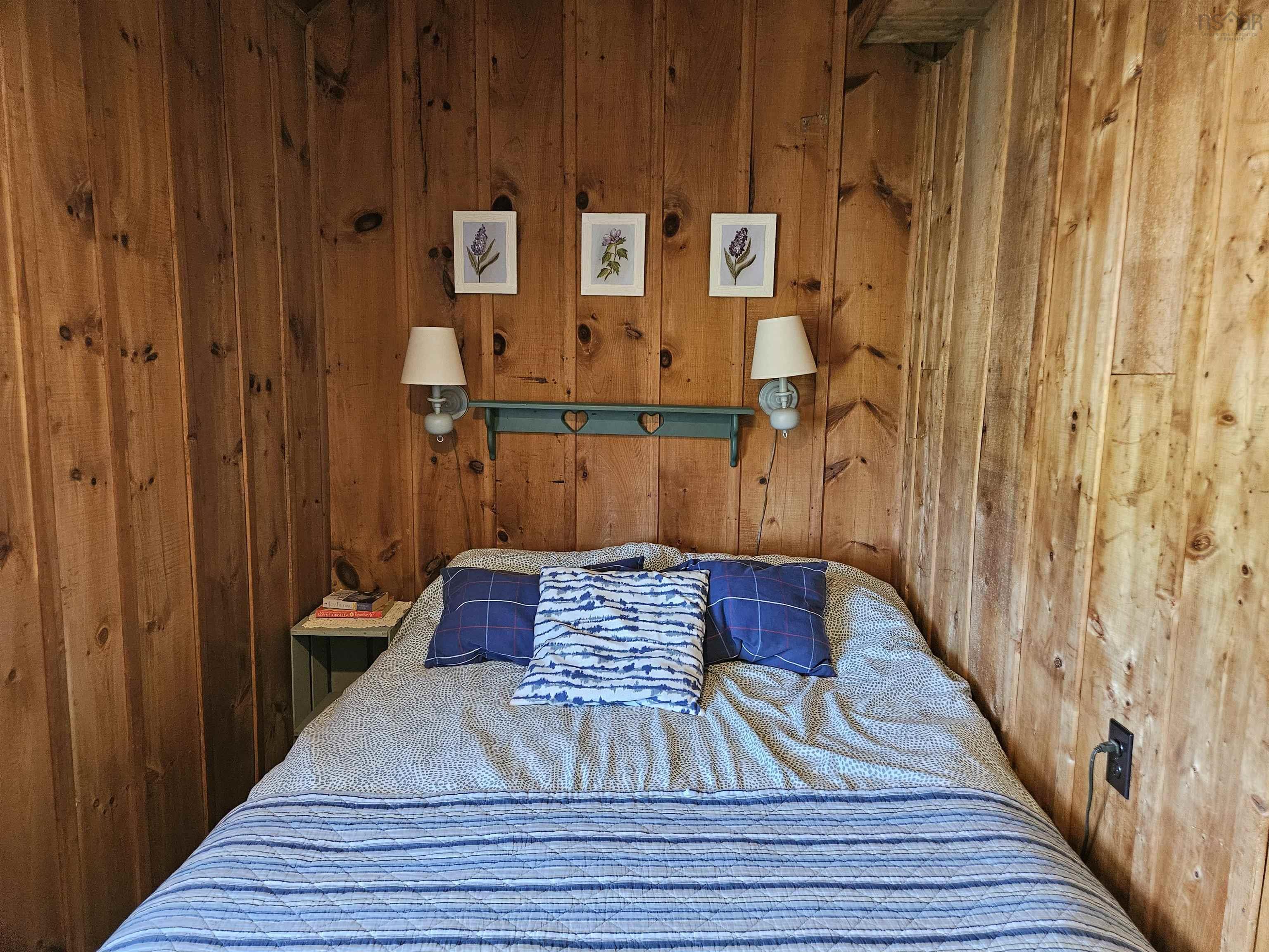 $279,900.00: 4 Ridgeview Lane, Greenhill