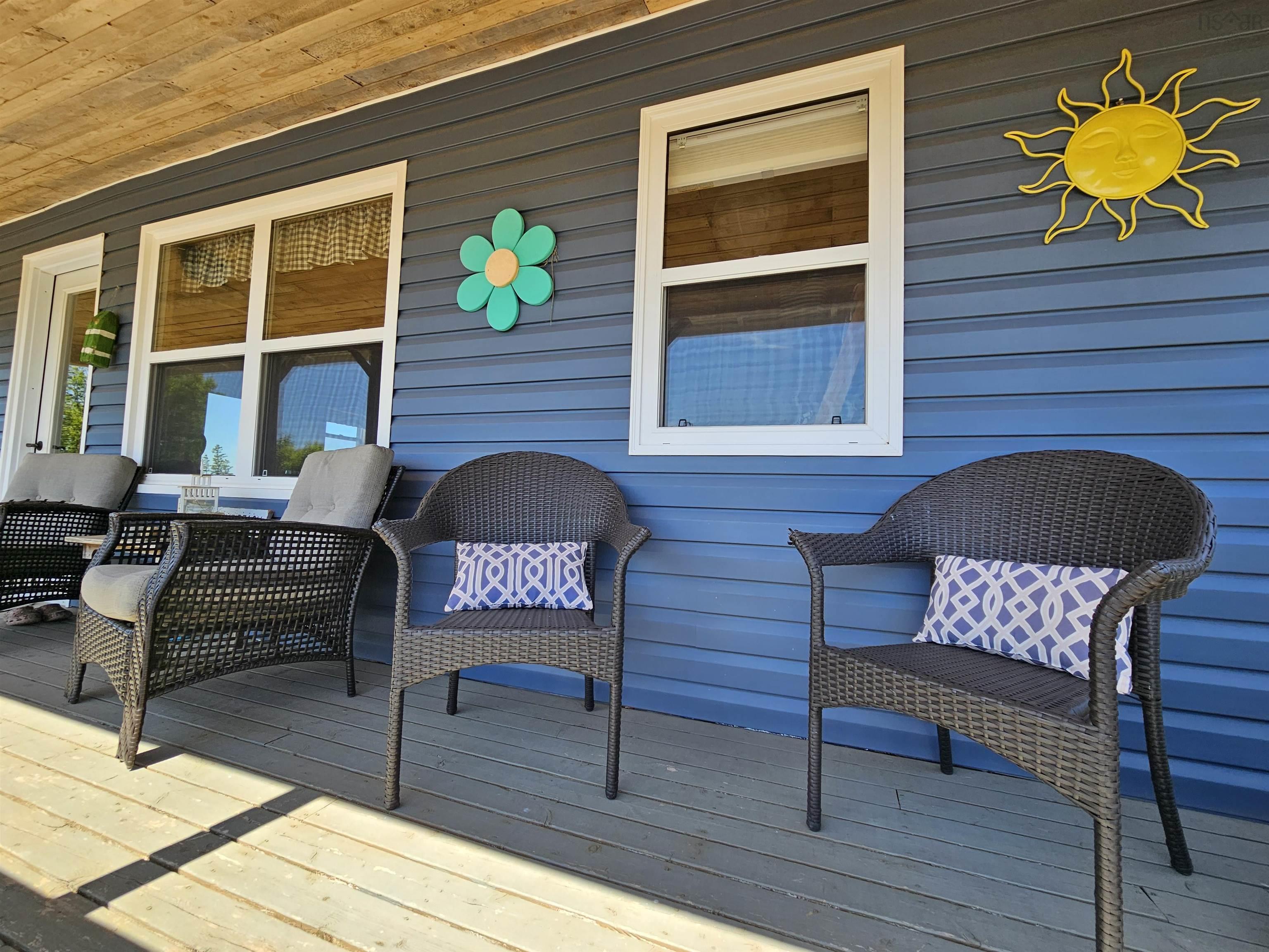 $279,900.00: 4 Ridgeview Lane, Greenhill