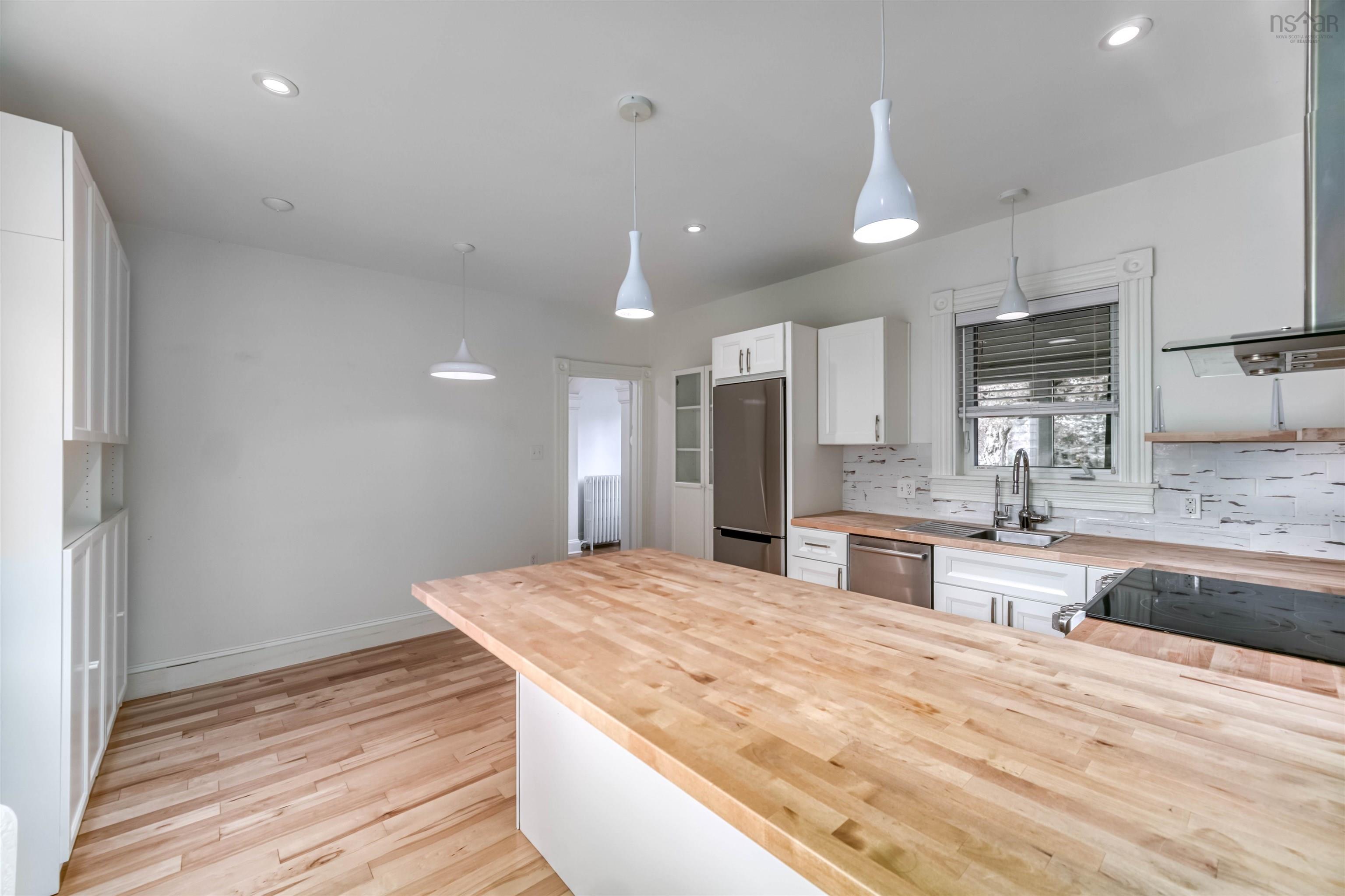 $389,000.00: 1745 Victoria Street, Westville