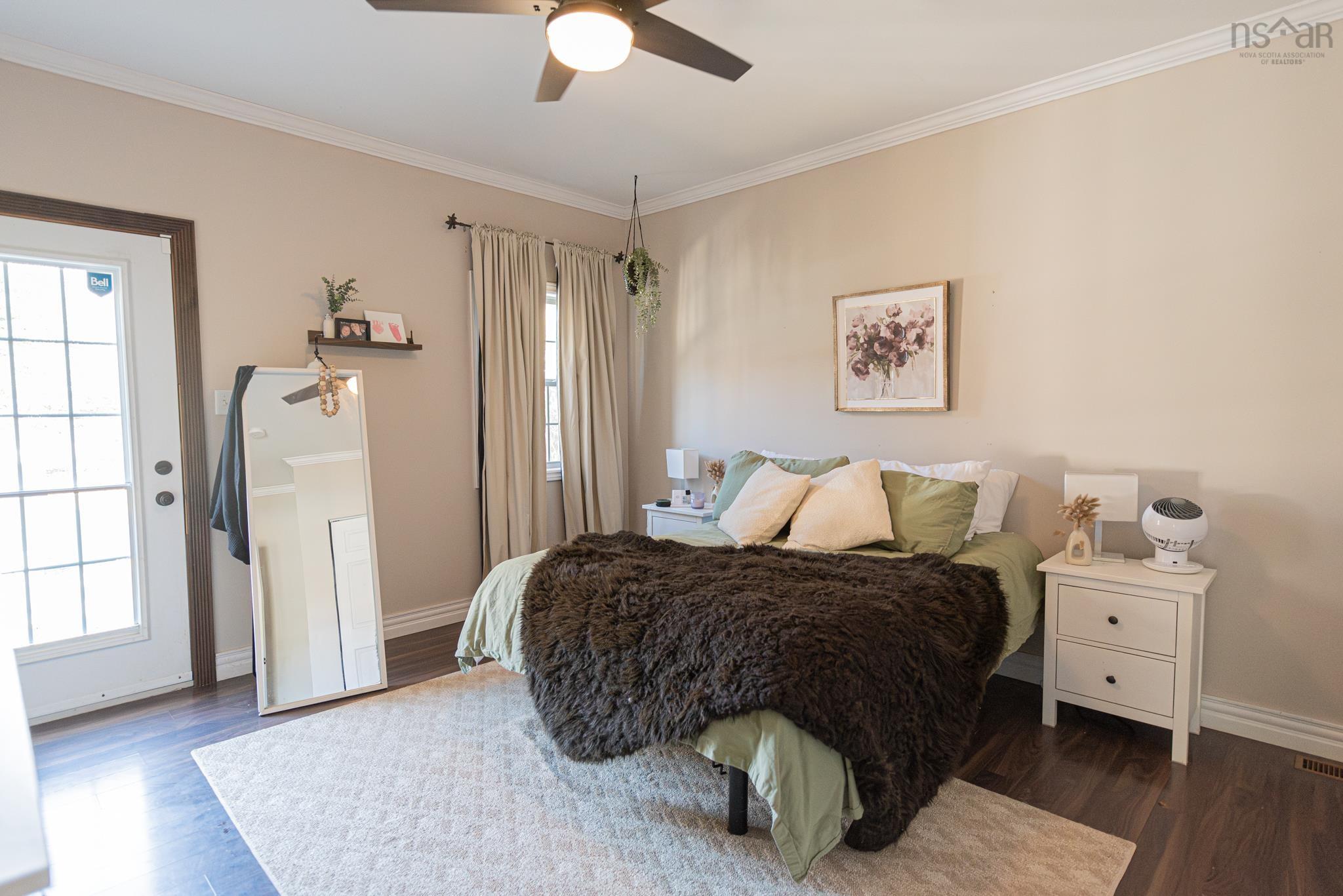 $509,900.00: 925 Lorne Street, Linacy