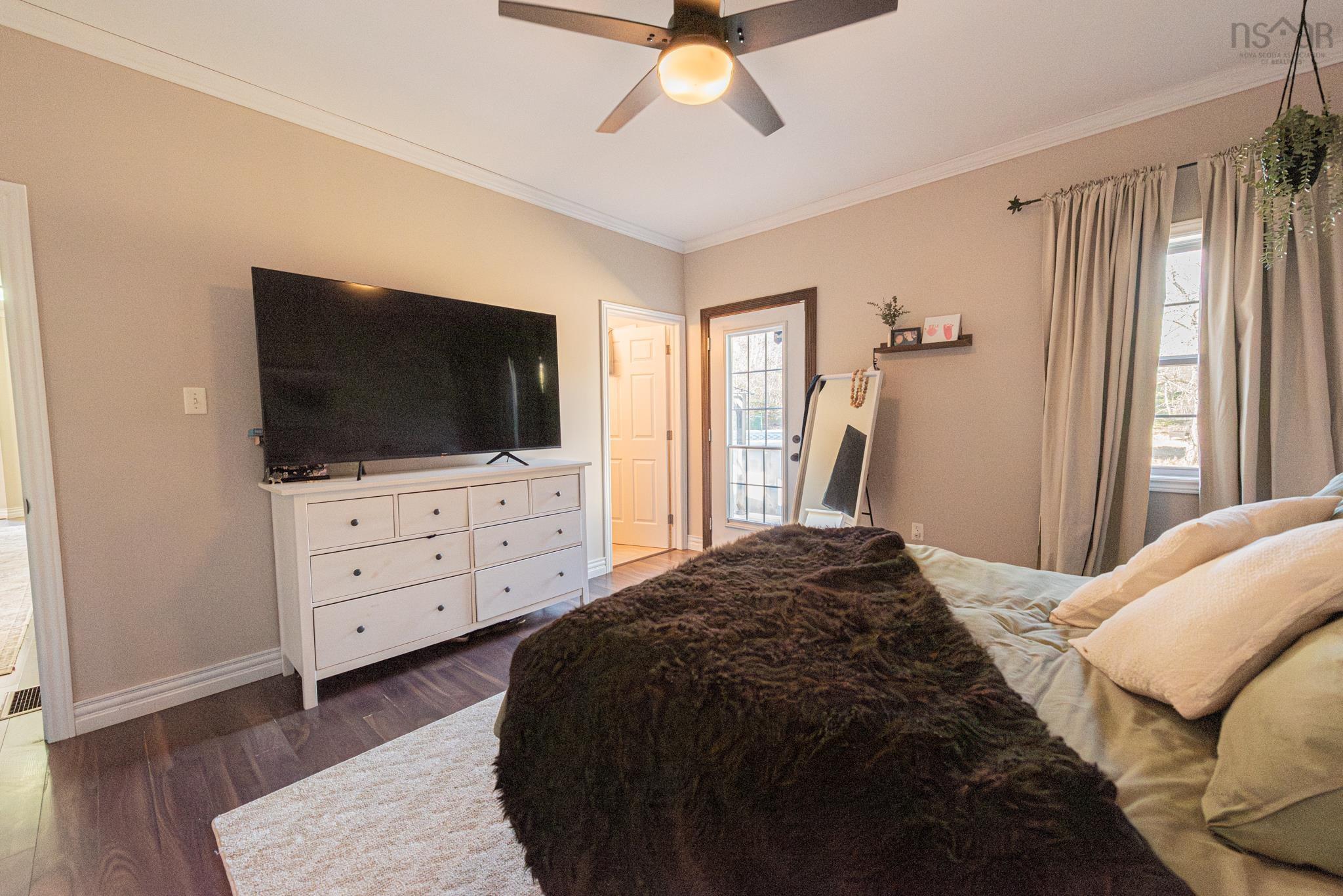 $509,900.00: 925 Lorne Street, Linacy