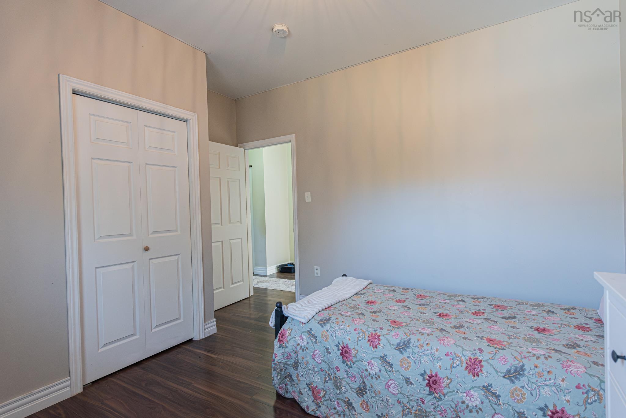 $509,900.00: 925 Lorne Street, Linacy