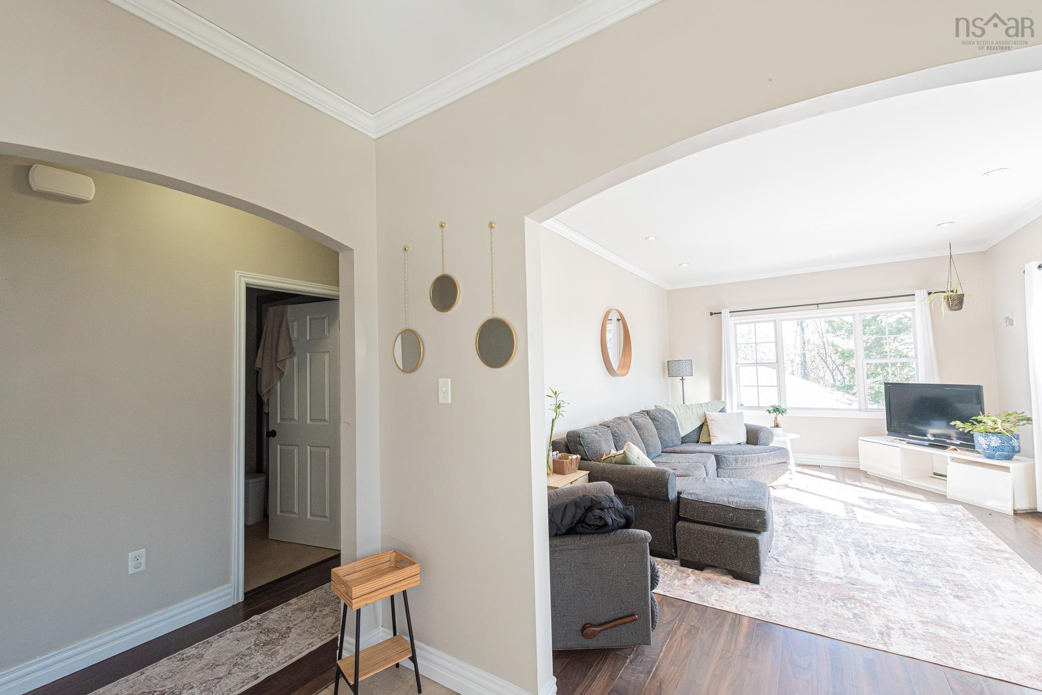 $509,900.00: 925 Lorne Street, Linacy