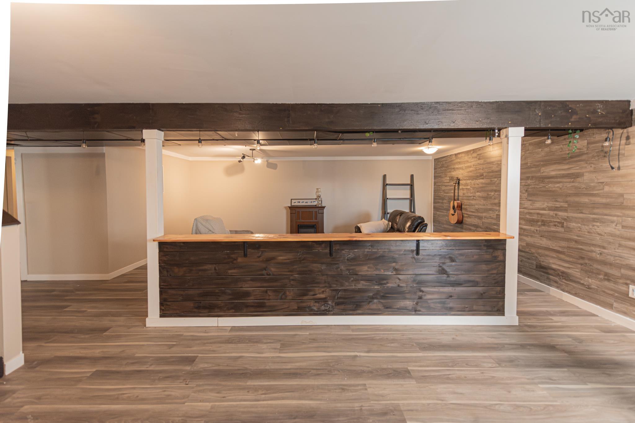 $509,900.00: 925 Lorne Street, Linacy