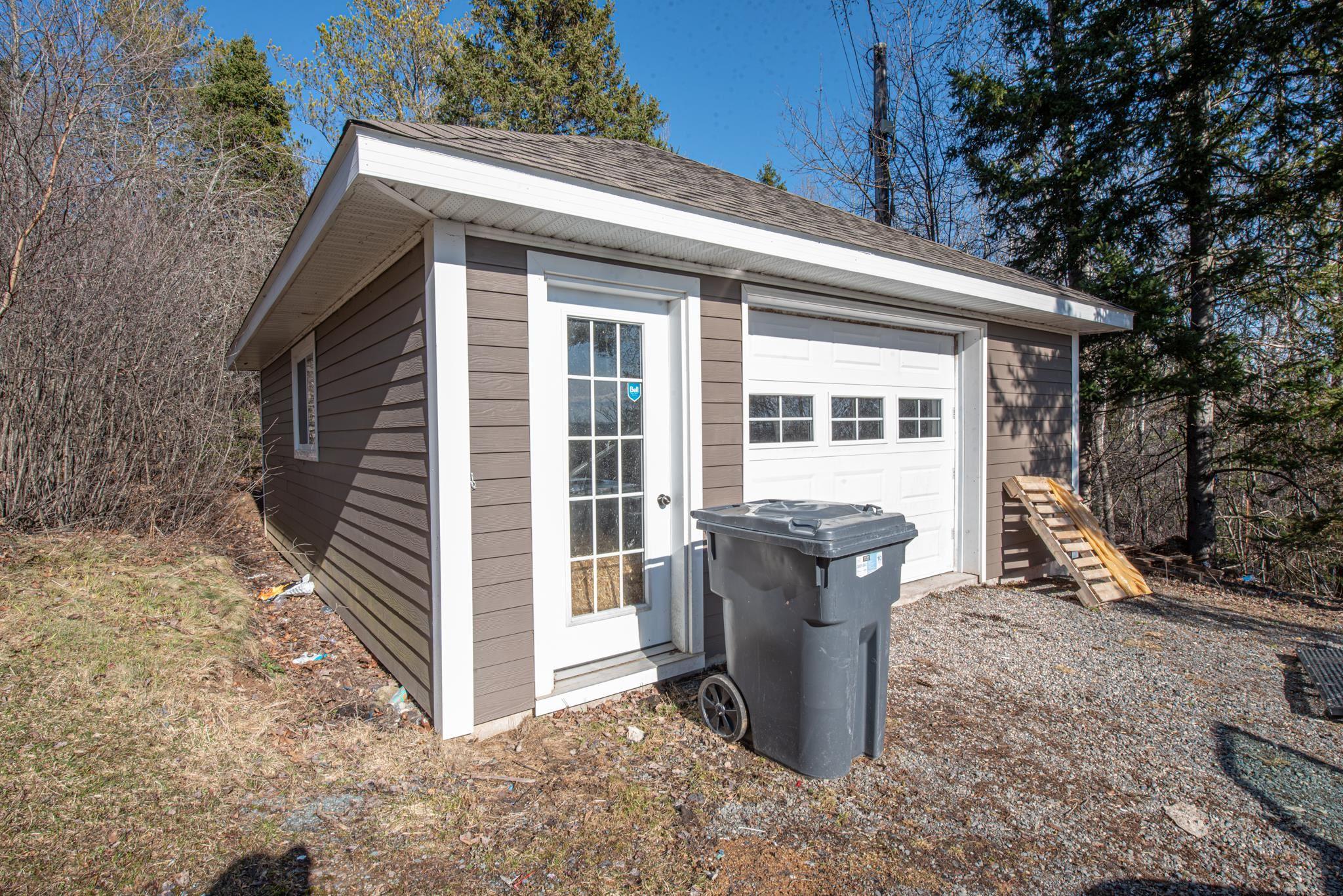 $509,900.00: 925 Lorne Street, Linacy