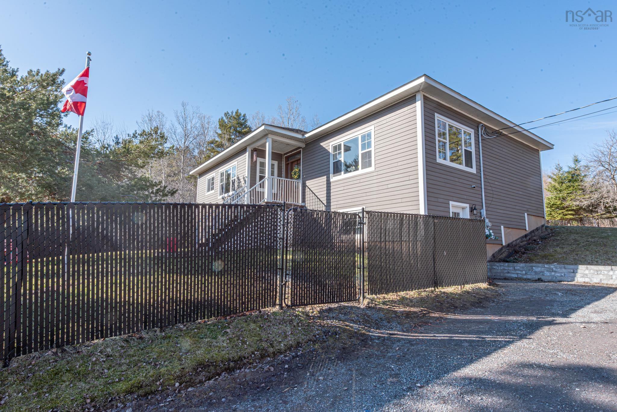 $509,900.00: 925 Lorne Street, Linacy