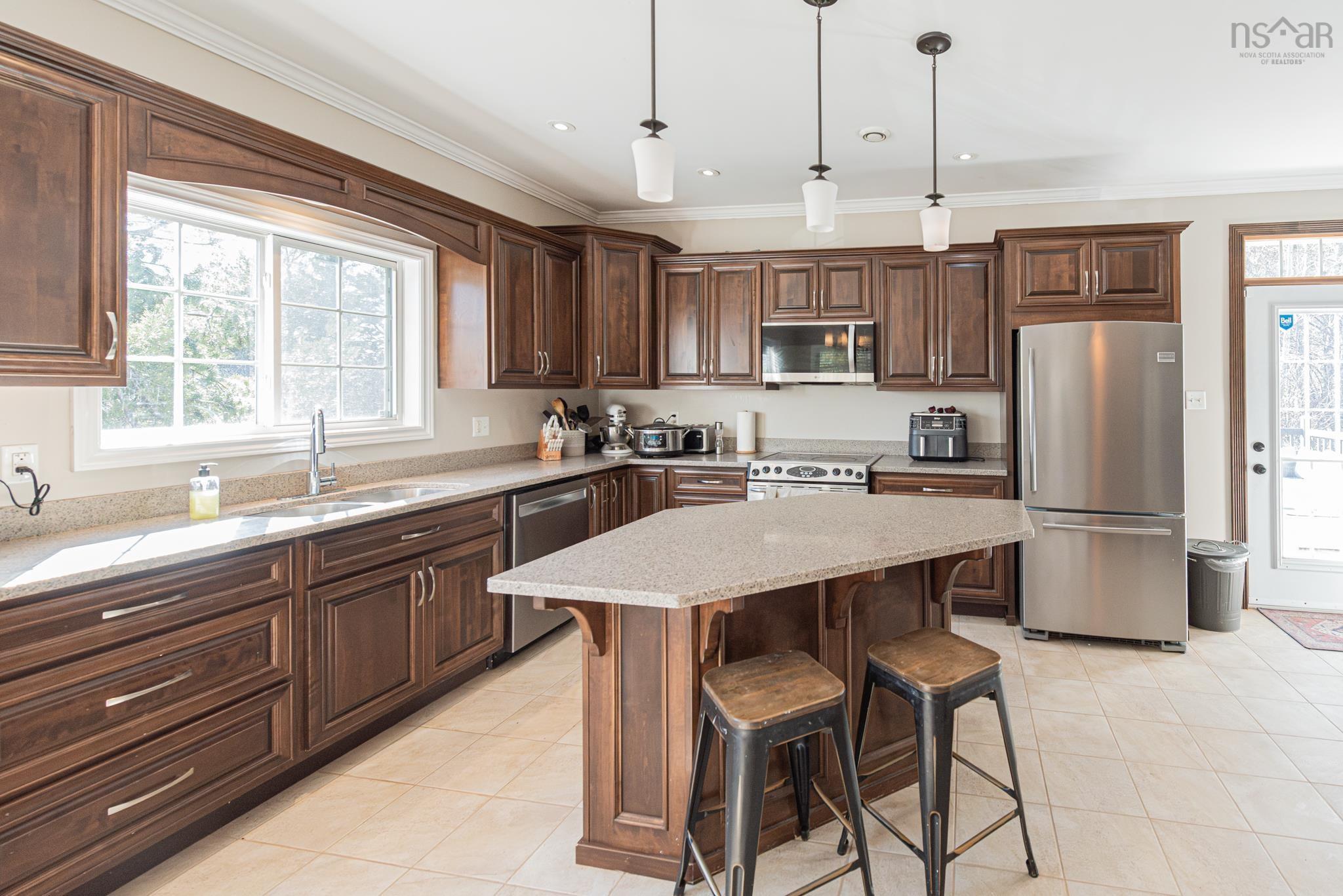 $509,900.00: 925 Lorne Street, Linacy