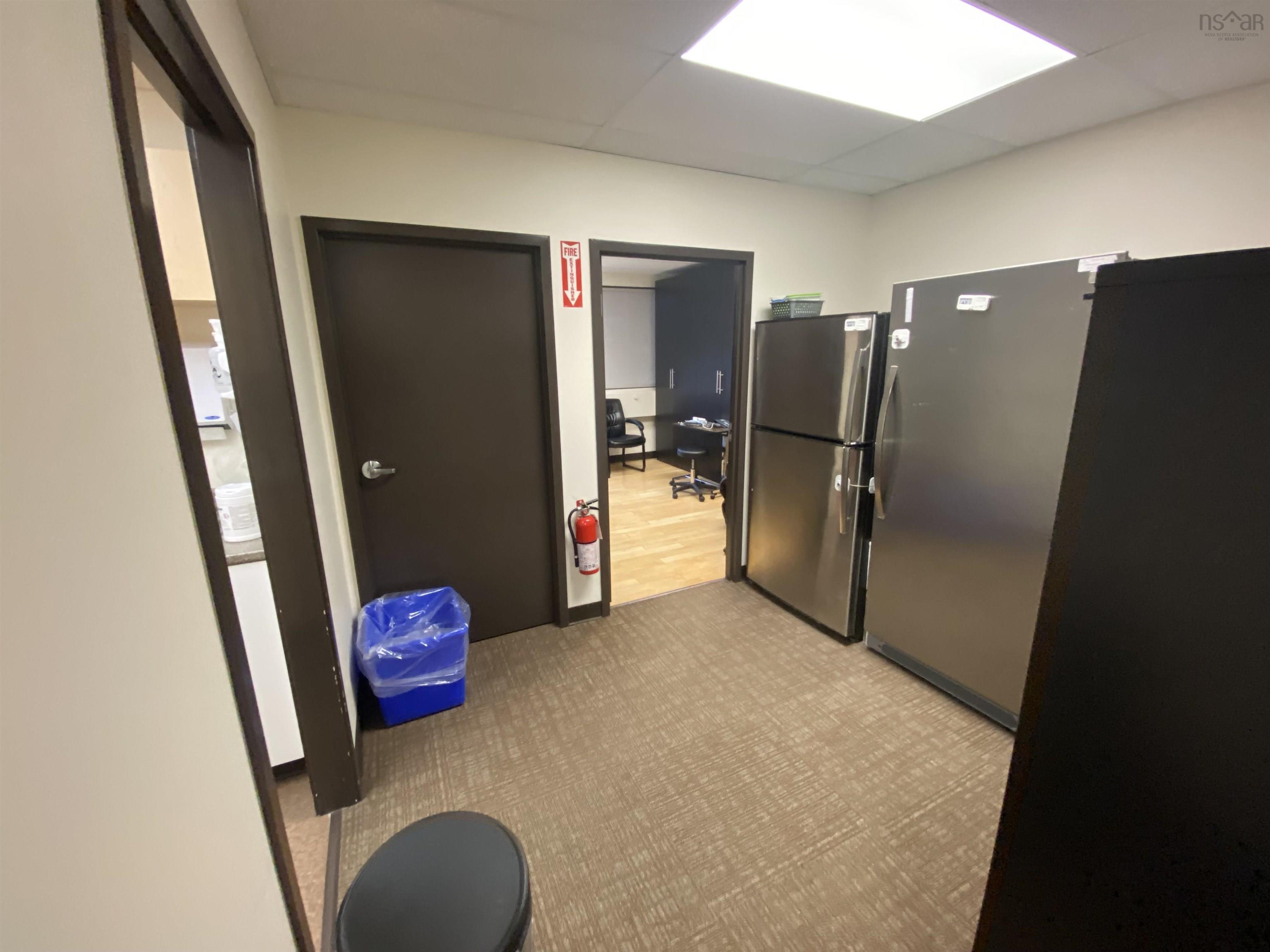 480 5991 Spring Garden Road, Halifax, NS (MLS 202606672)