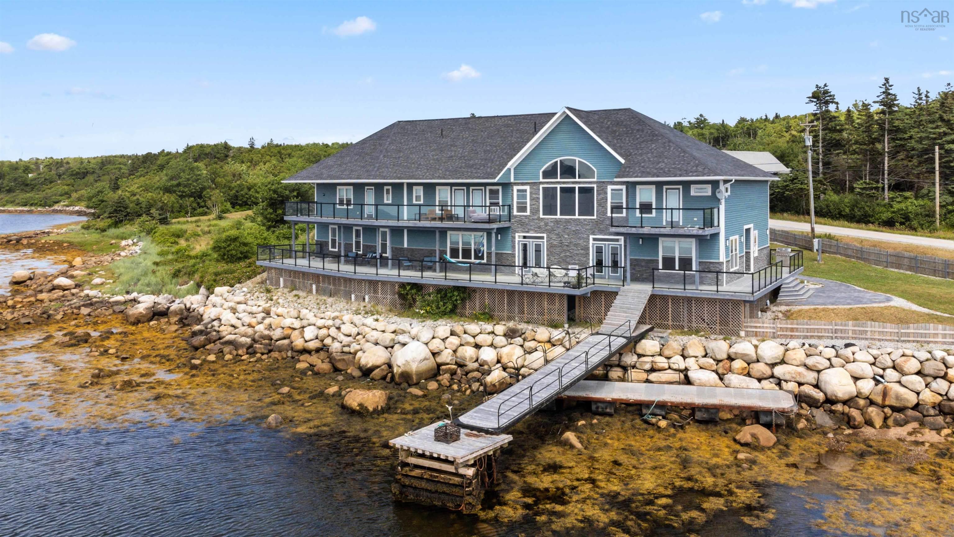 $1,575,000.00: 1112,1121+Lot39 Sandy Point Road, Sandy Point