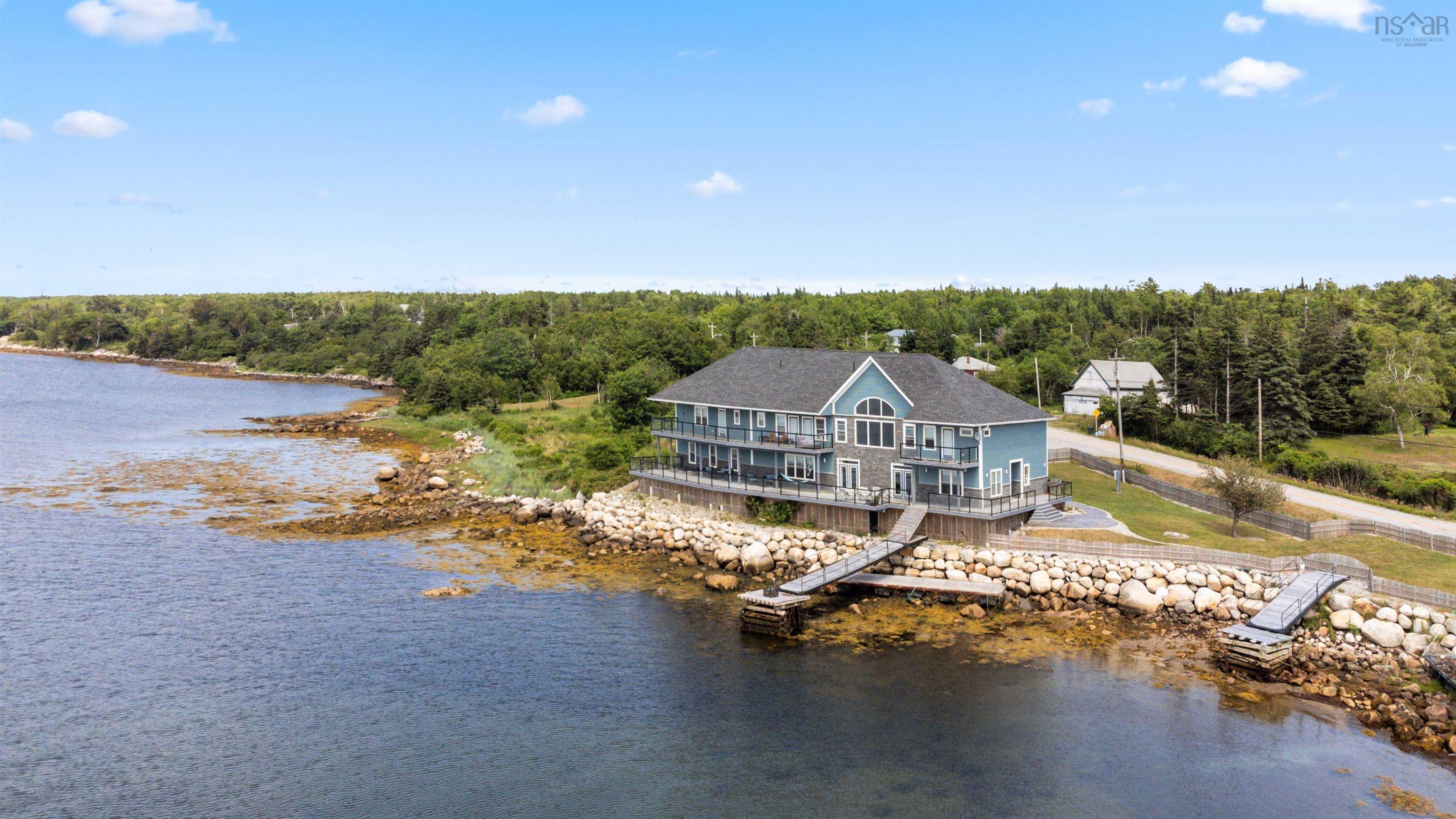 $1,575,000.00: 1112,1121+Lot39 Sandy Point Road, Sandy Point