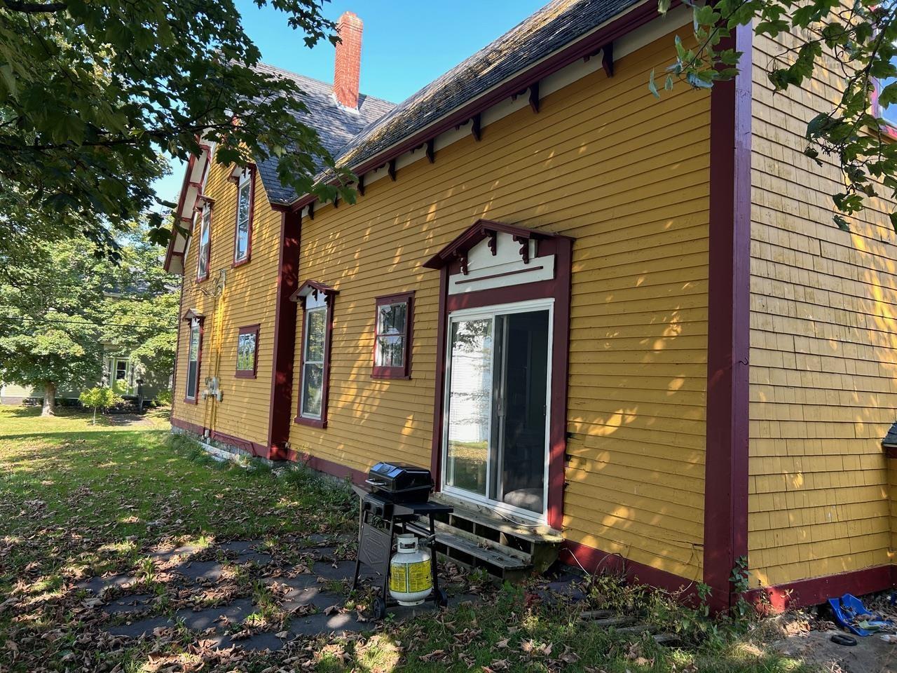 $399,000.00: 9 Elm Street, Yarmouth
