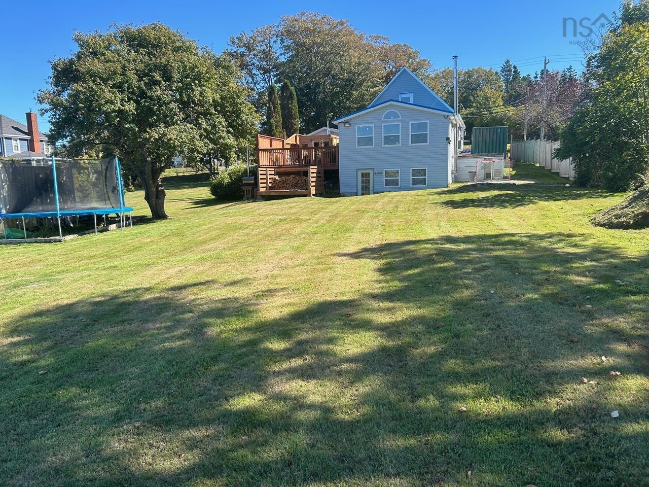 $625,000.00: 727 Highway 1, Hebron