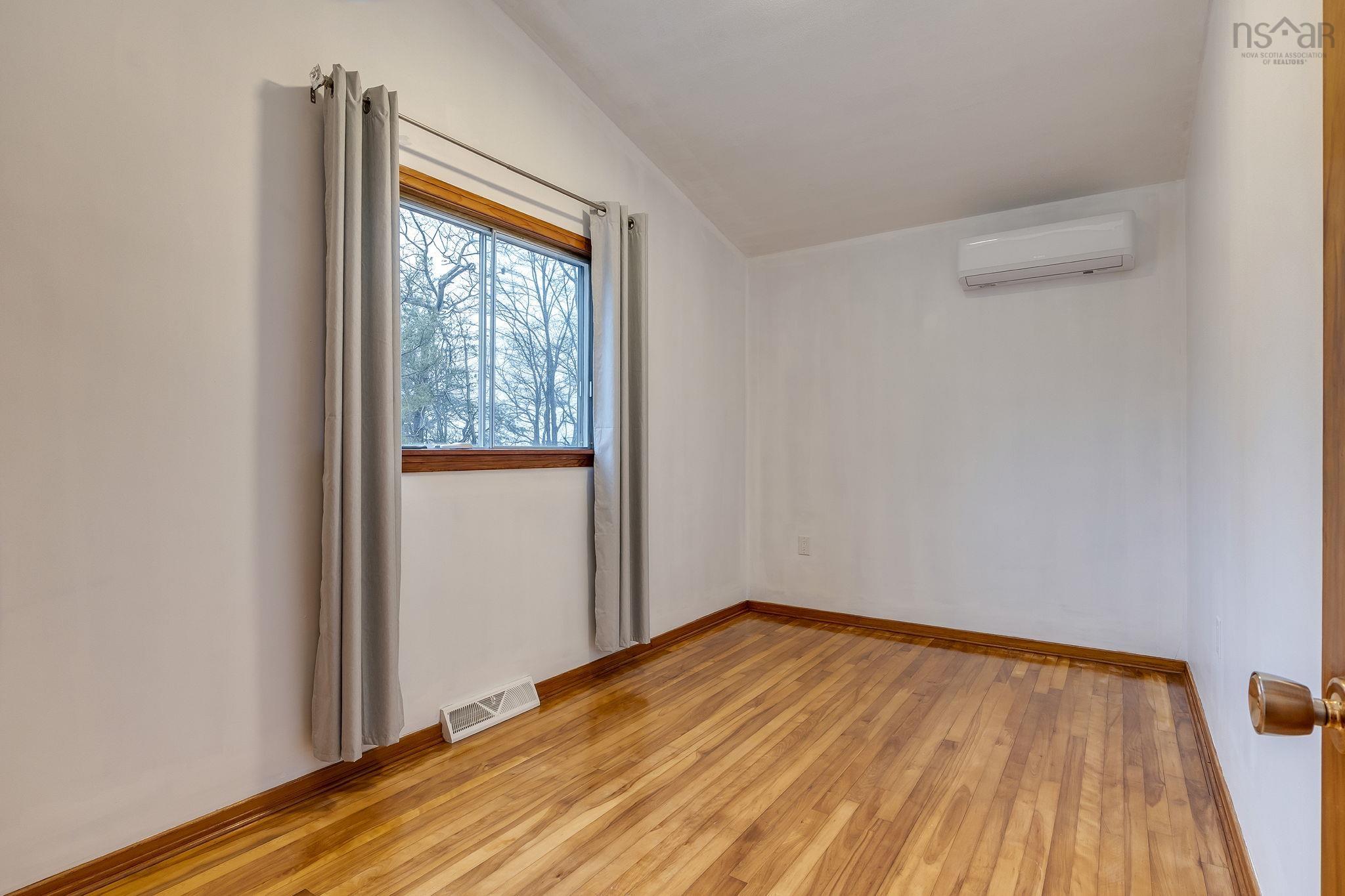 $495,000.00: 7 Palisade Place, Clayton Park