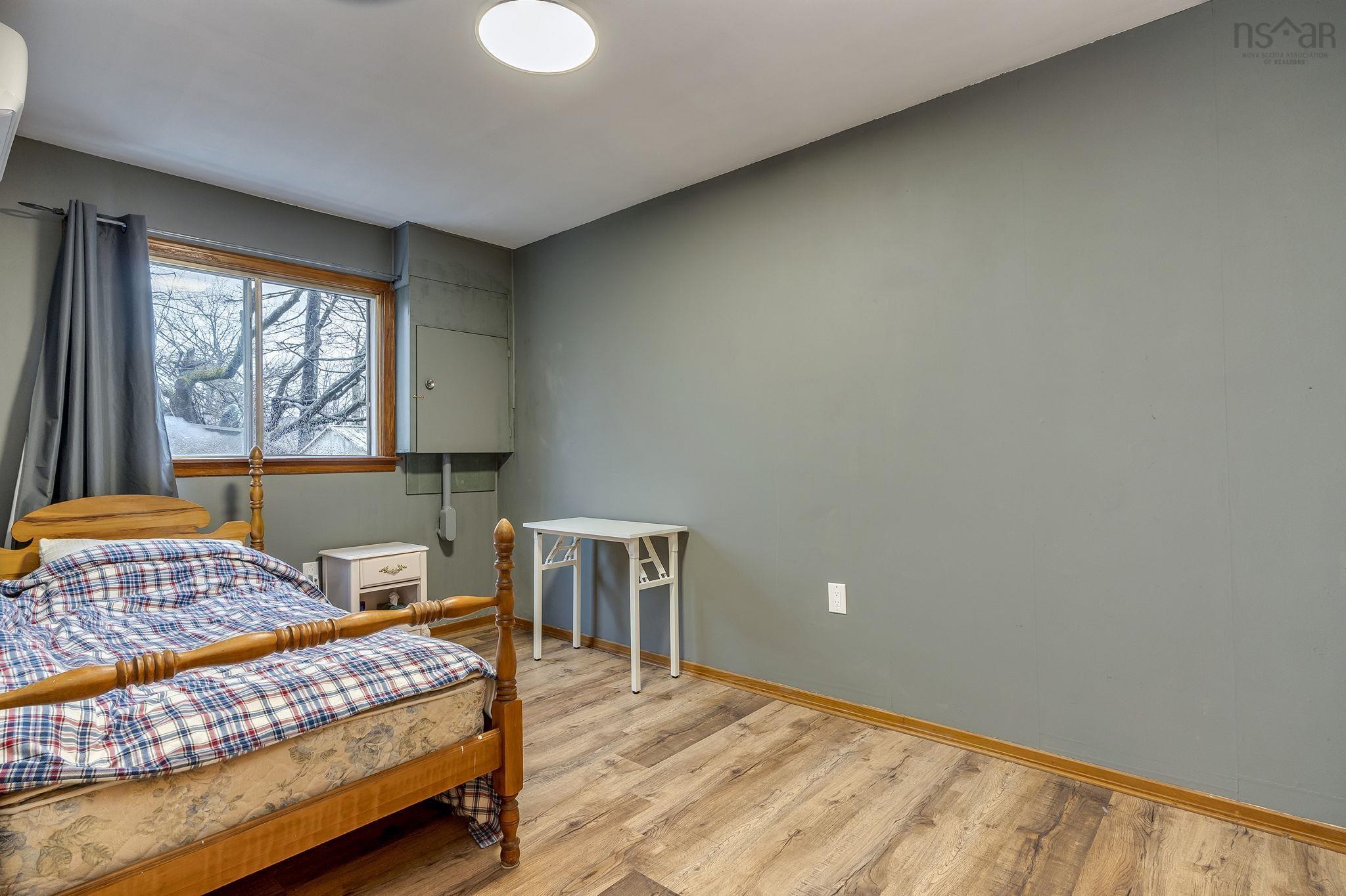 $495,000.00: 7 Palisade Place, Clayton Park