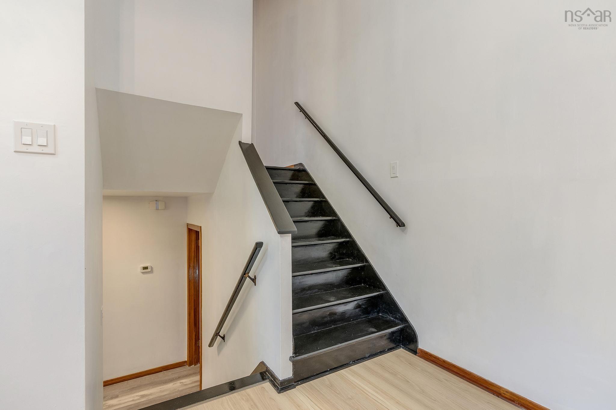 $495,000.00: 7 Palisade Place, Clayton Park