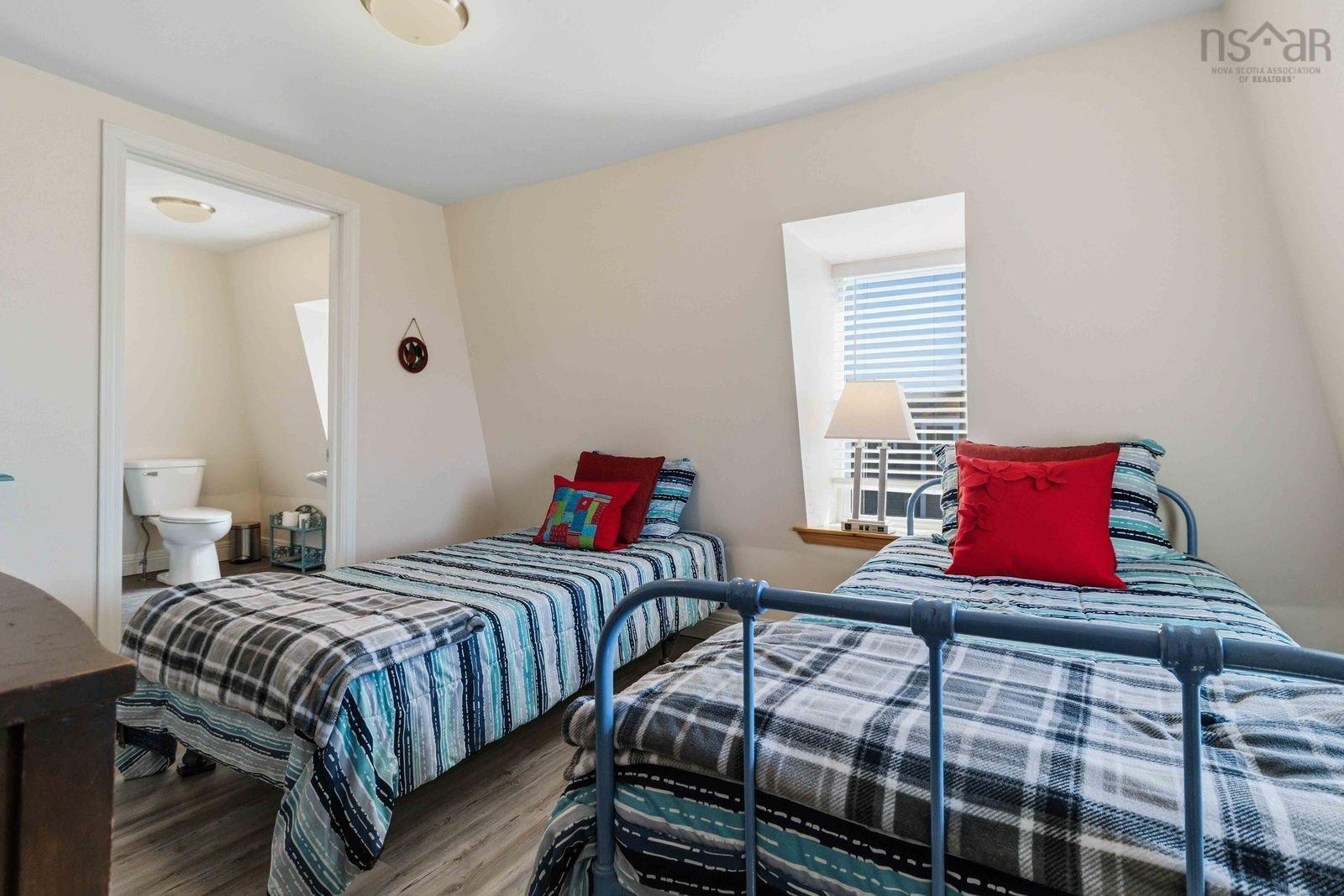 $579,000.00: 125 The Point Road, Blue Rocks