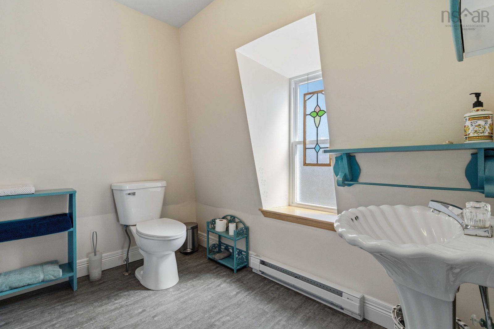 $579,000.00: 125 The Point Road, Blue Rocks