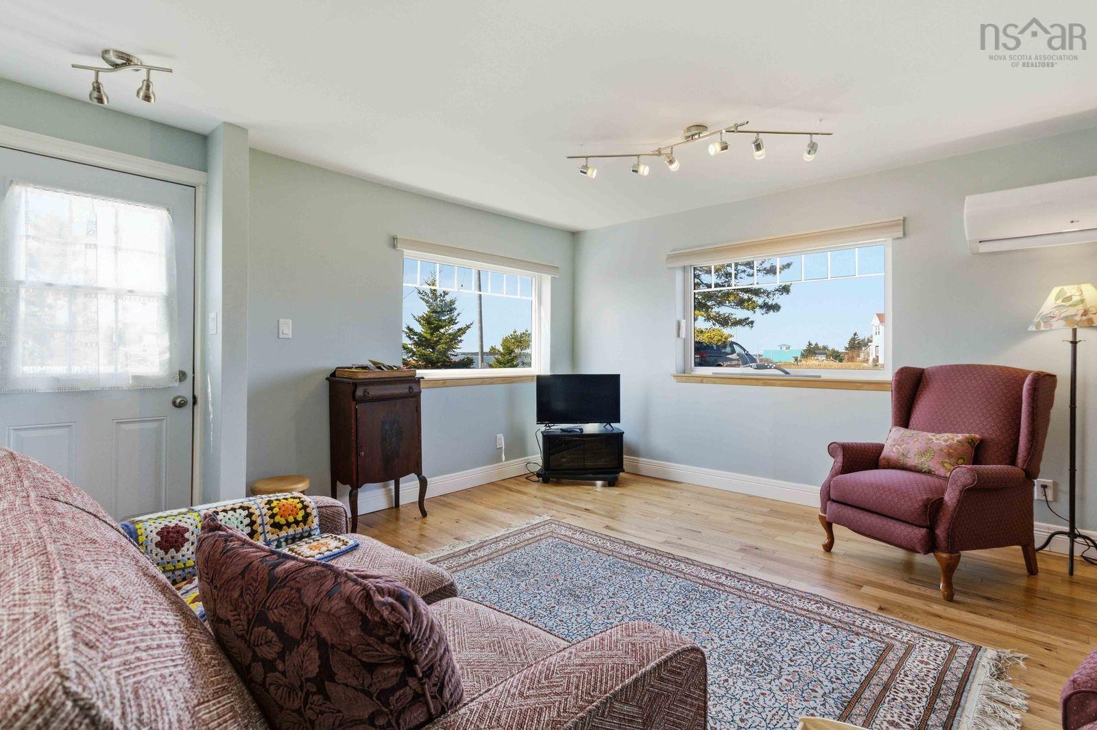 $579,000.00: 125 The Point Road, Blue Rocks