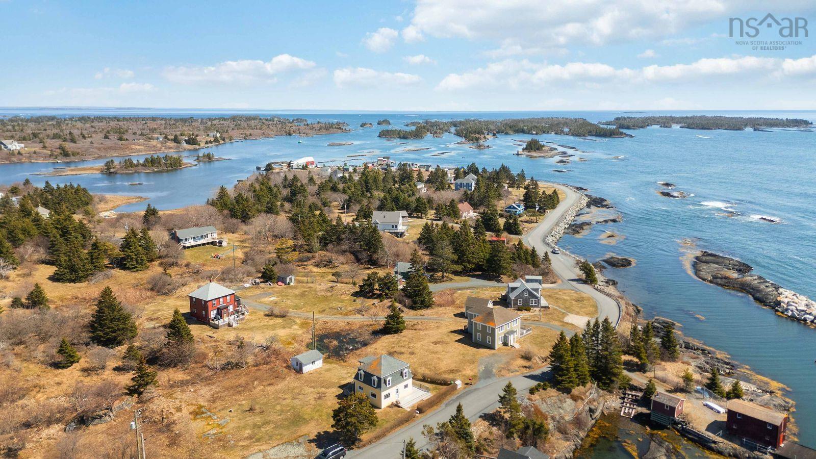 $579,000.00: 125 The Point Road, Blue Rocks