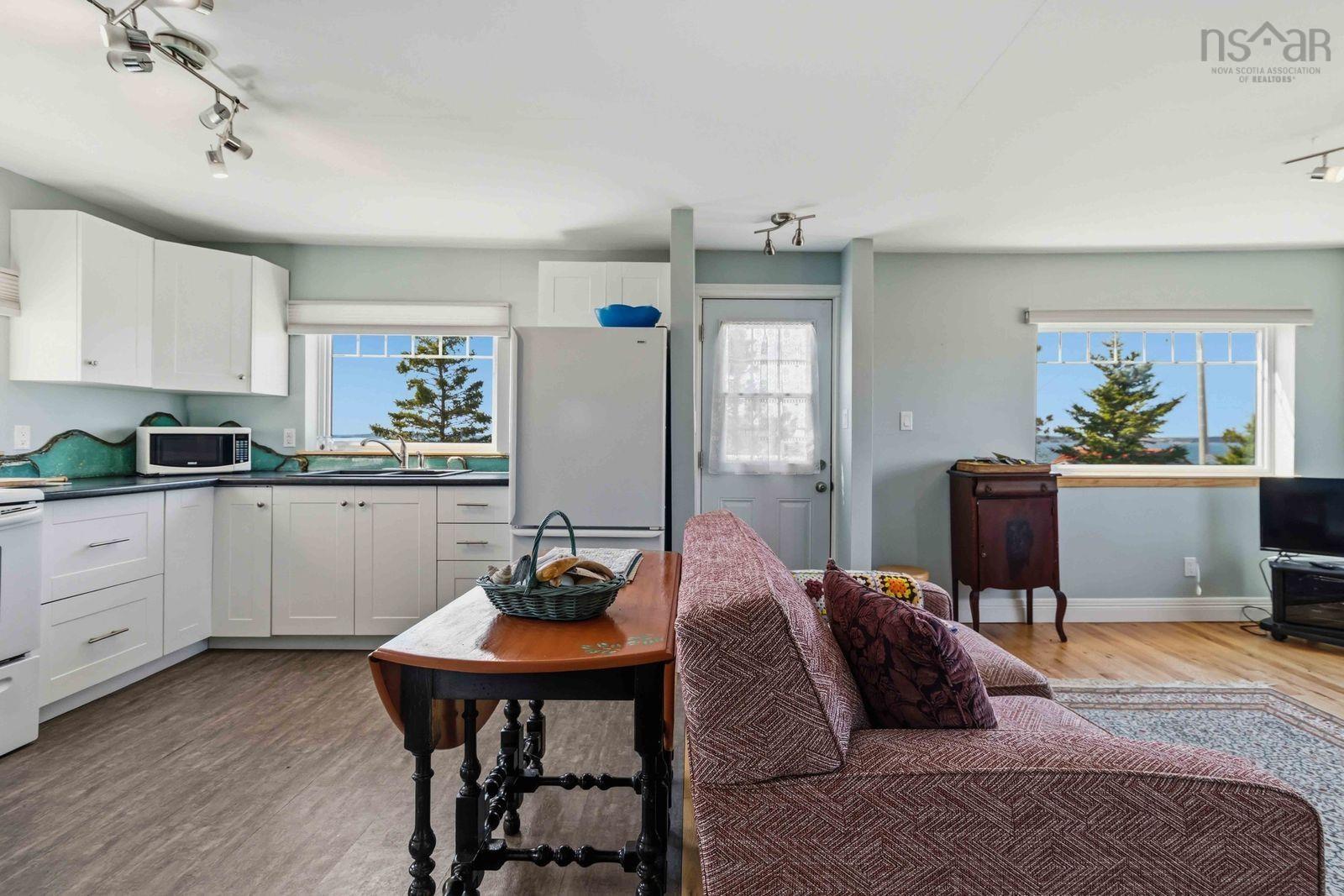 $579,000.00: 125 The Point Road, Blue Rocks