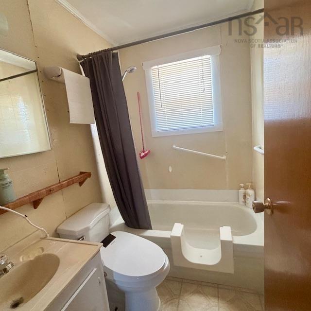 $149,900.00: 777 Forsyth Street, New Waterford