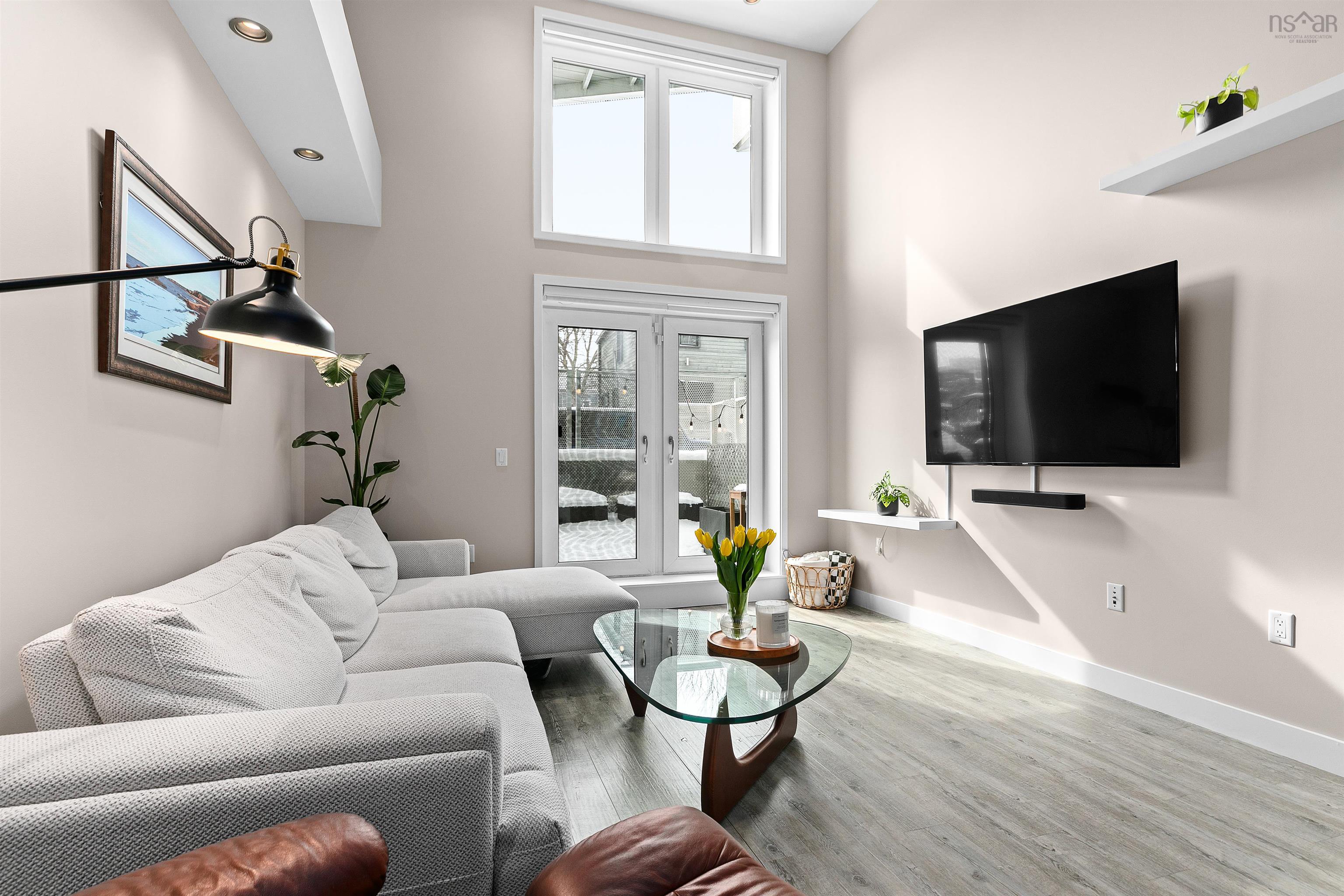 $595,000.00: 118 5662 Roberts Street, Halifax