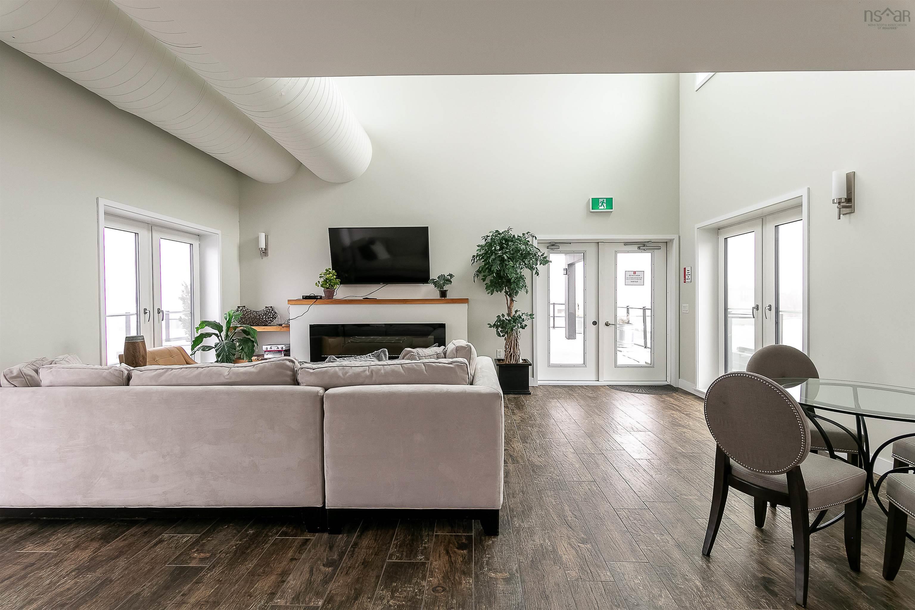 $595,000.00: 118 5662 Roberts Street, Halifax