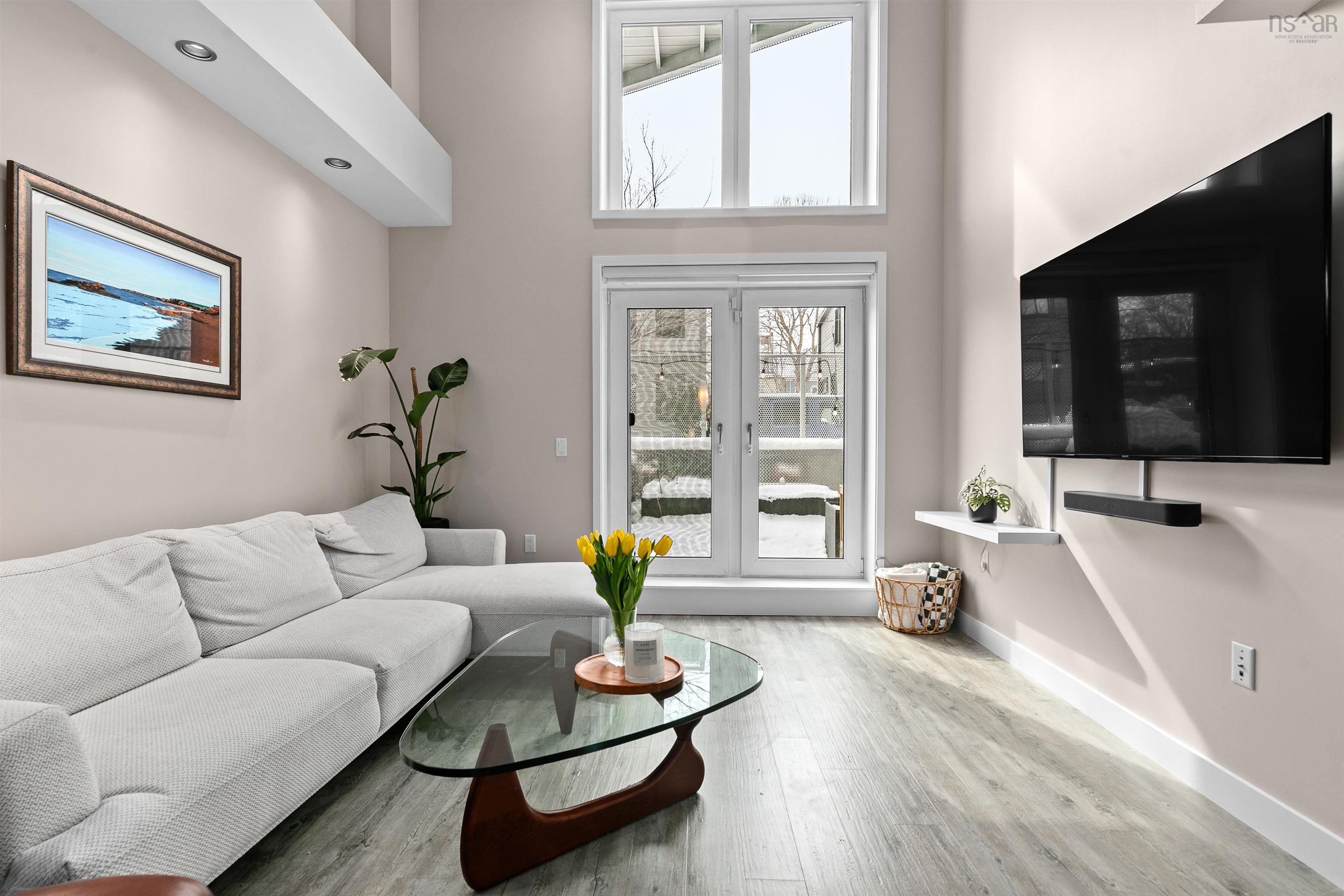 $595,000.00: 118 5662 Roberts Street, Halifax