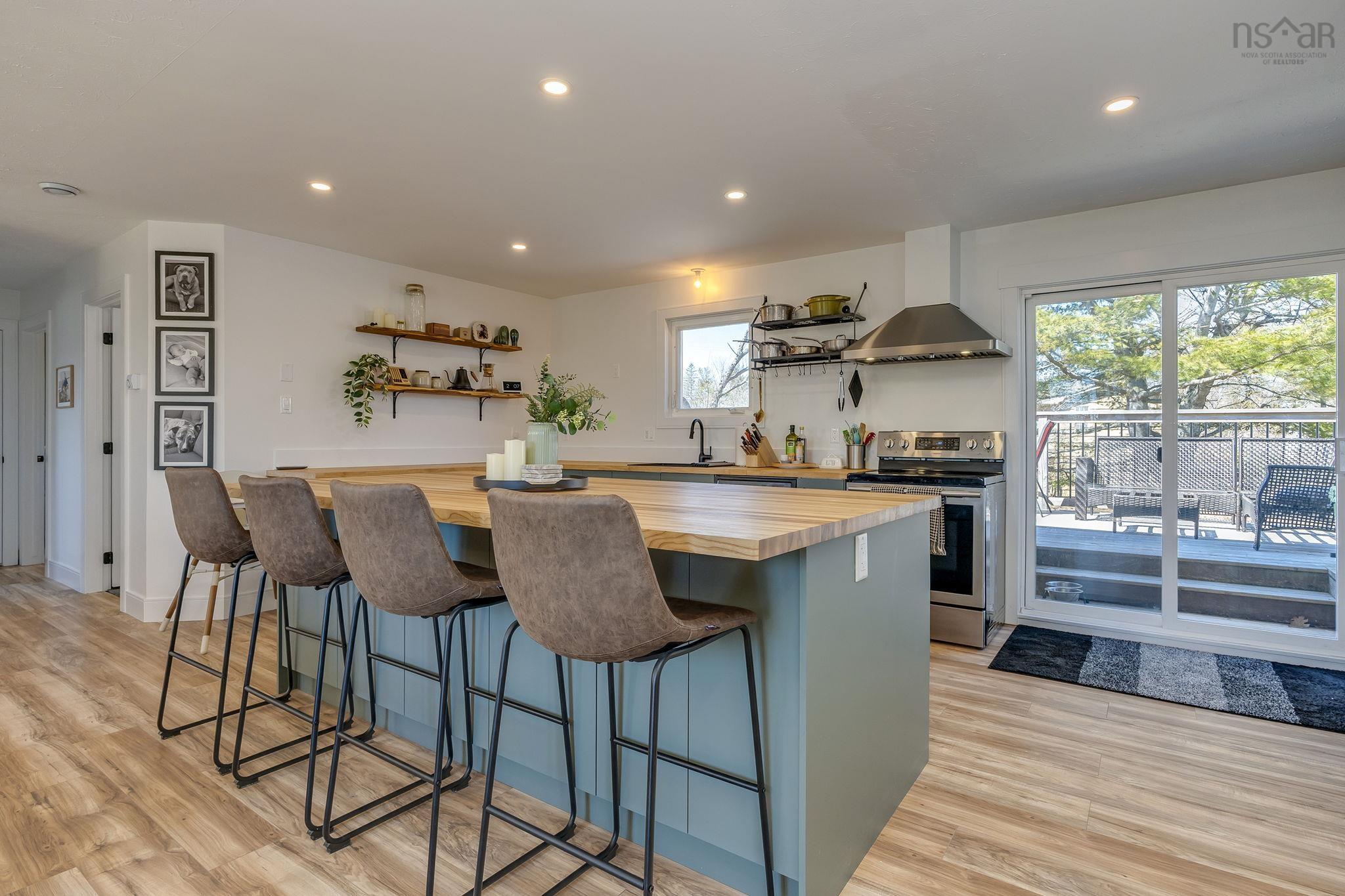 $509,900.00: 12 School Road, Elmsdale