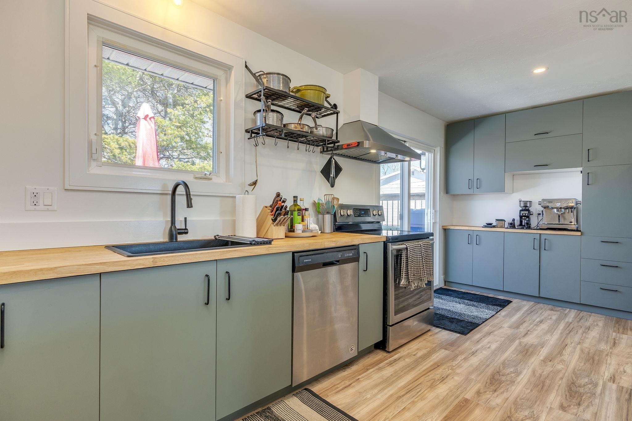 $509,900.00: 12 School Road, Elmsdale