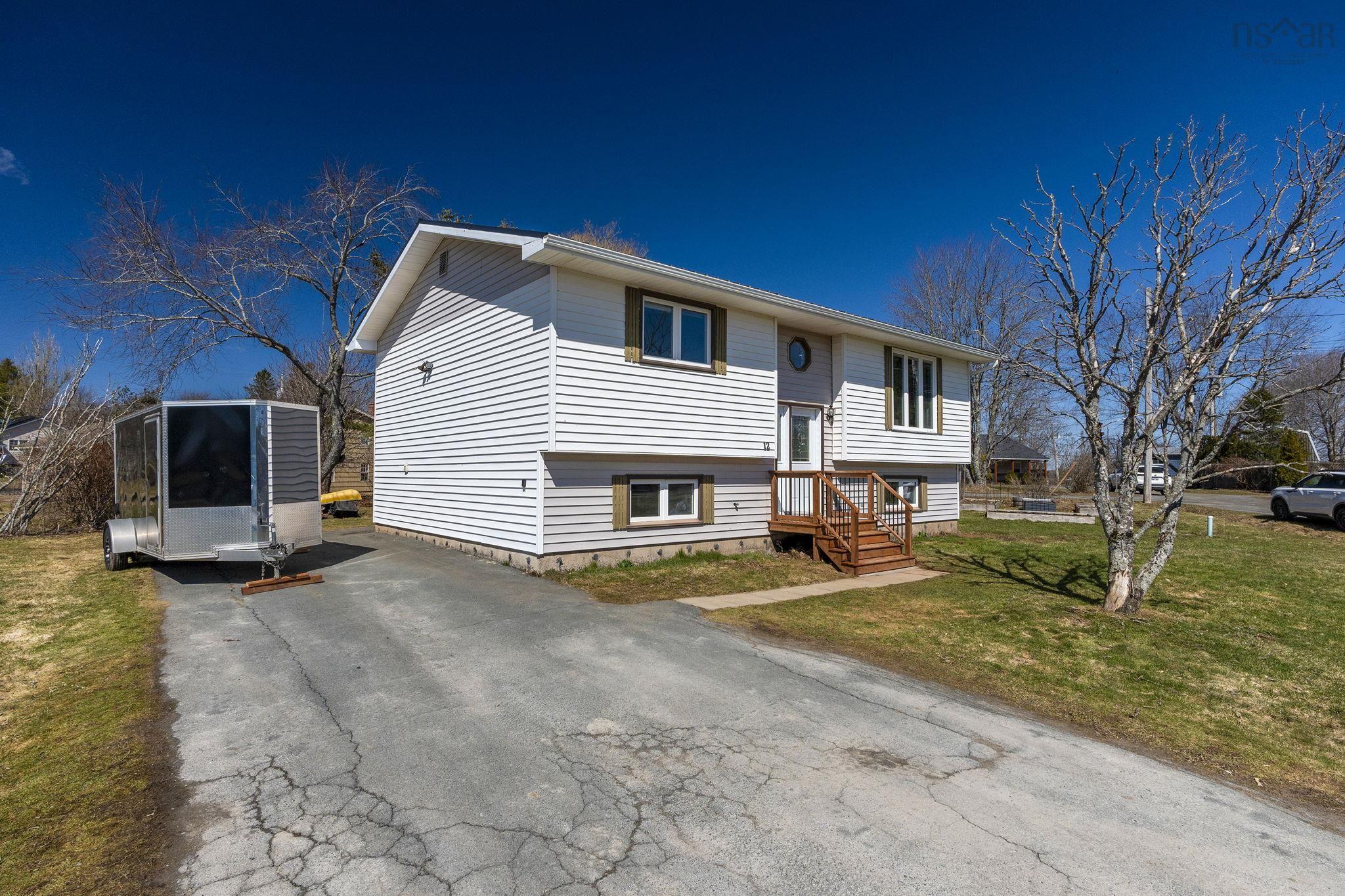 $509,900.00: 12 School Road, Elmsdale