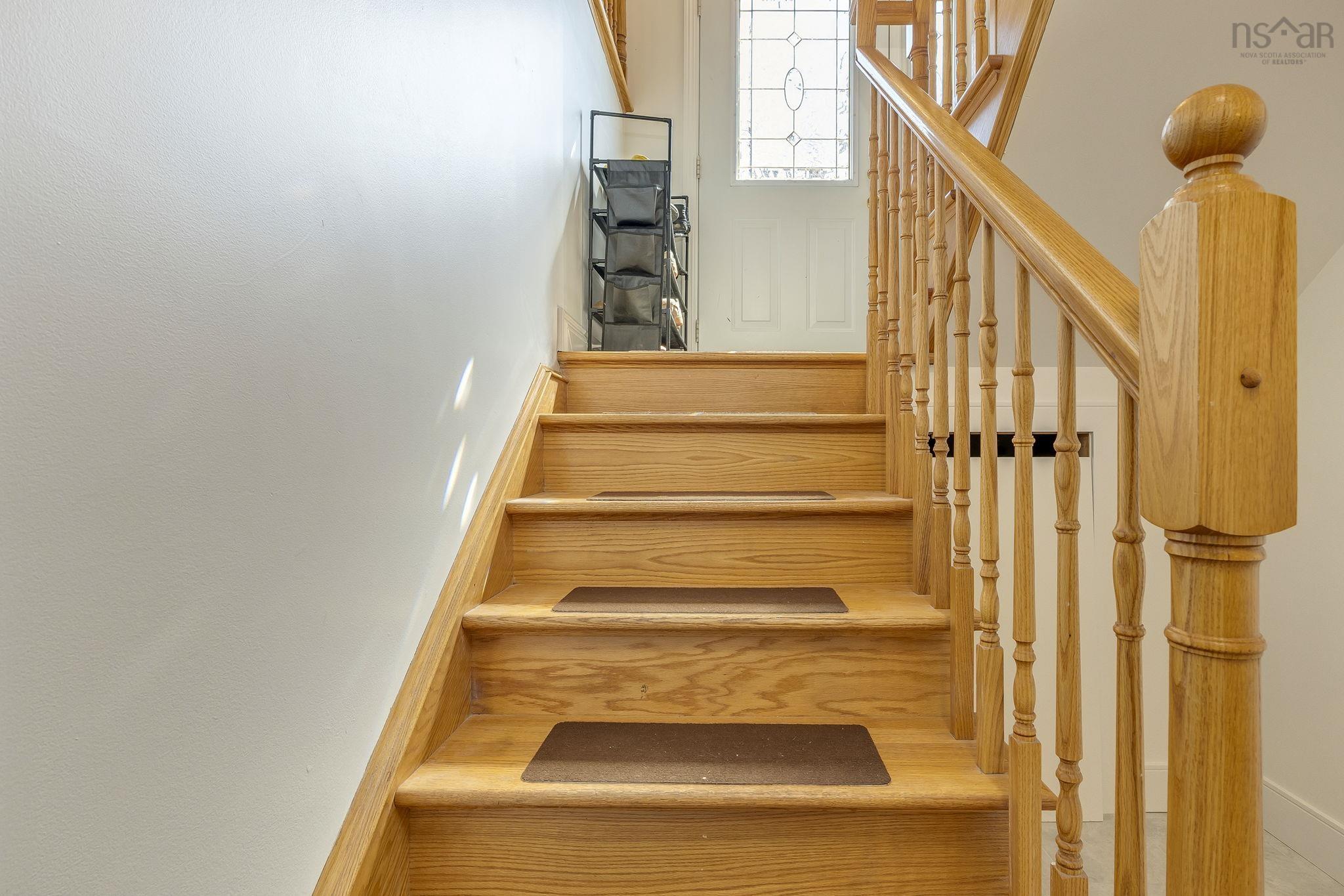 $509,900.00: 12 School Road, Elmsdale