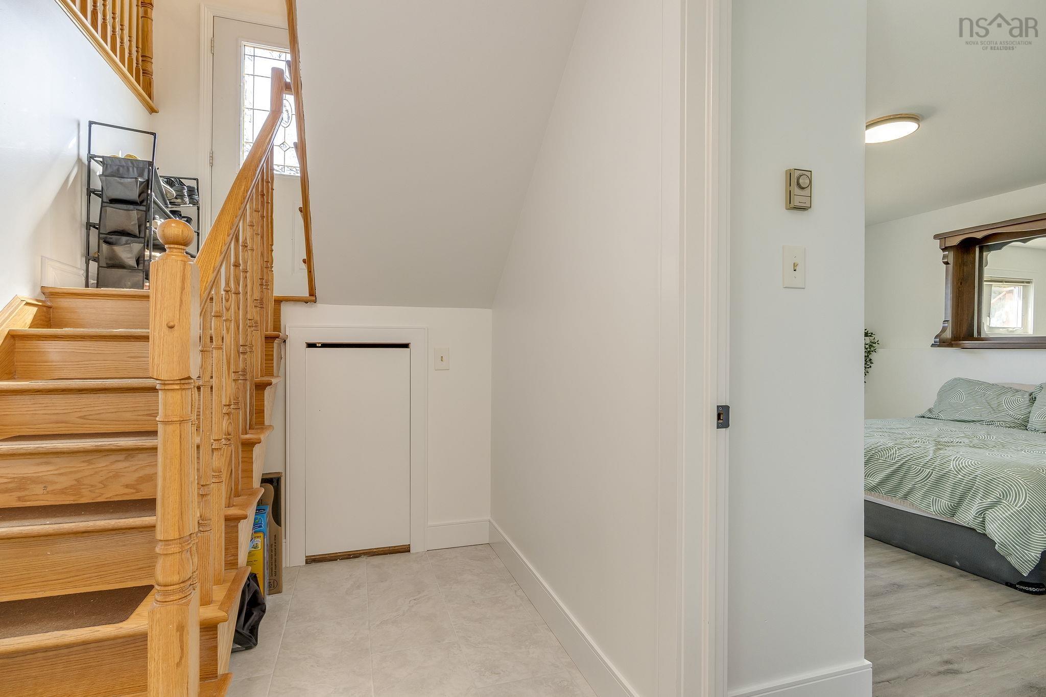 $509,900.00: 12 School Road, Elmsdale